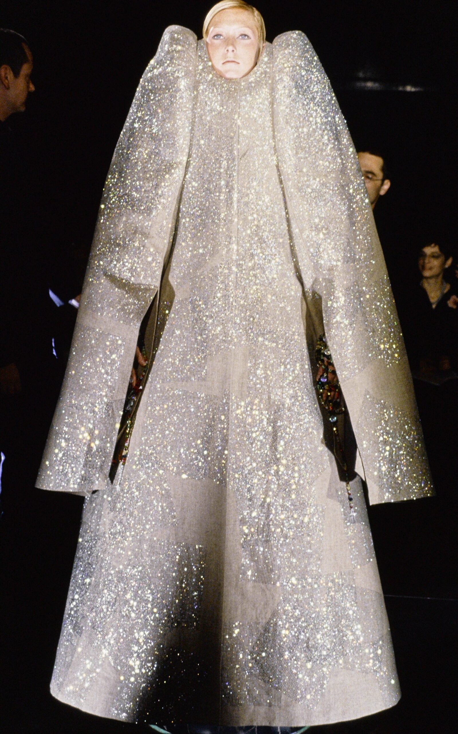 Viktor & Rolf F/W 99 Couture Look 20