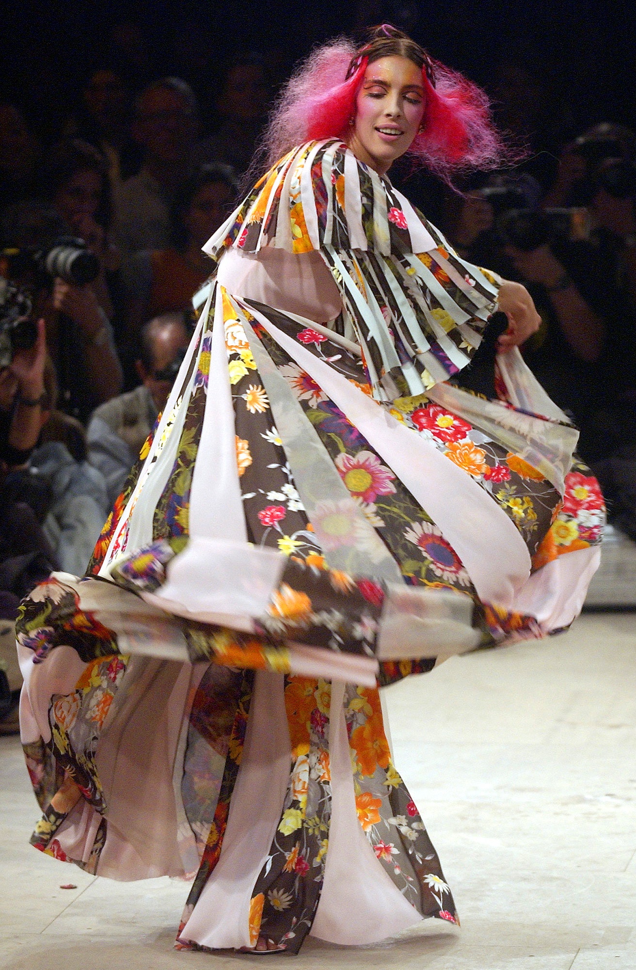 Viktor & Rolf S/S 03 Look 4