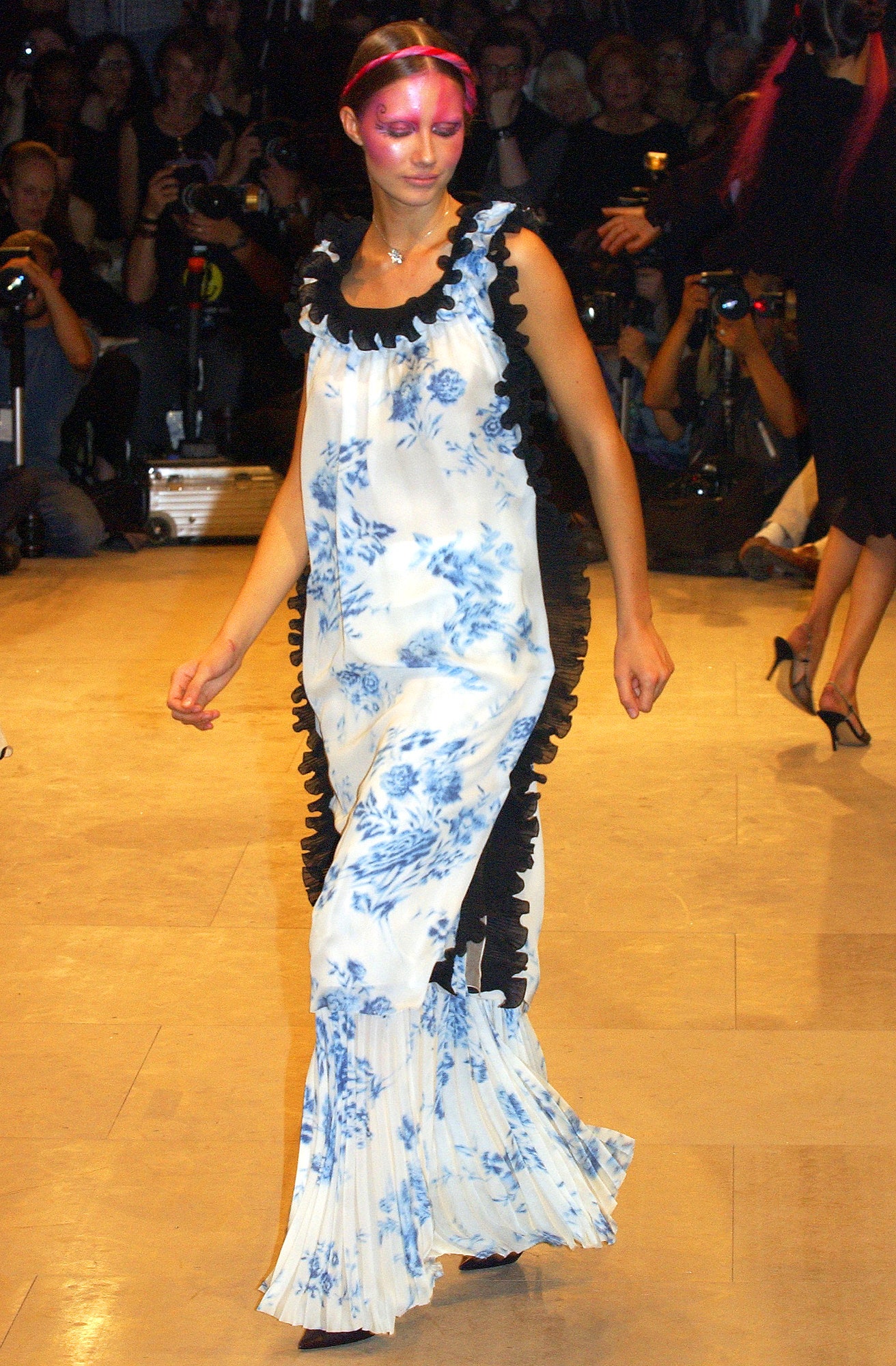Viktor & Rolf S/S 03 Look 29