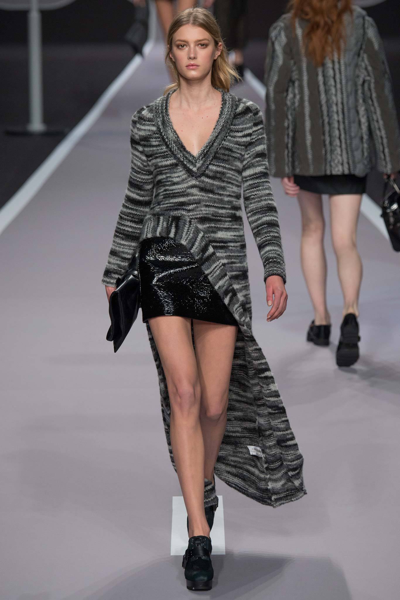 Viktor & Rolf F/W 14 Look 11