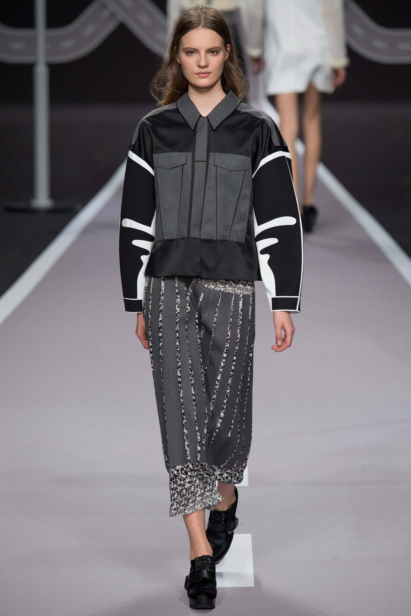 Viktor & Rolf F/W 14 Look 36