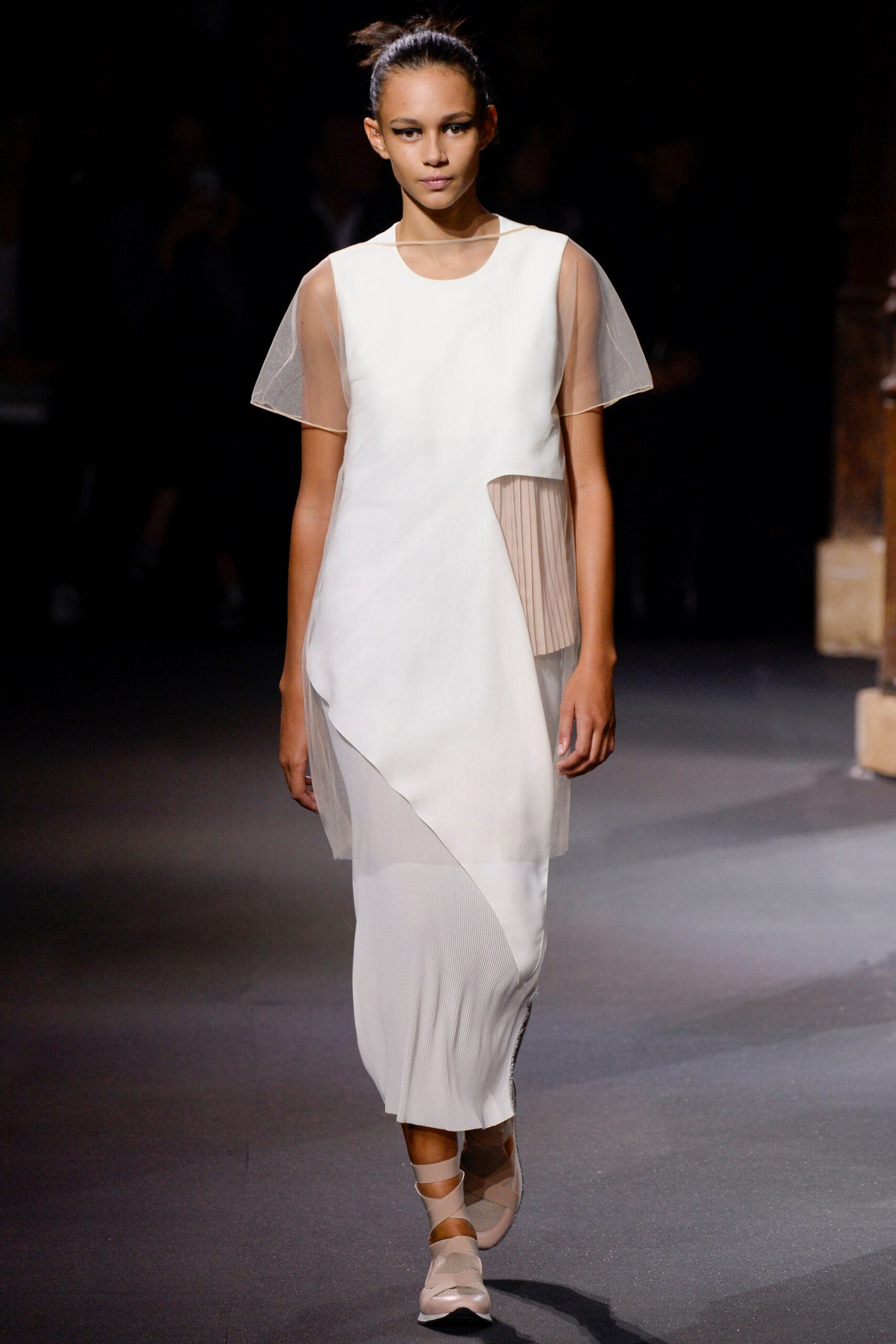 Vionnet S/S 16 Look 27