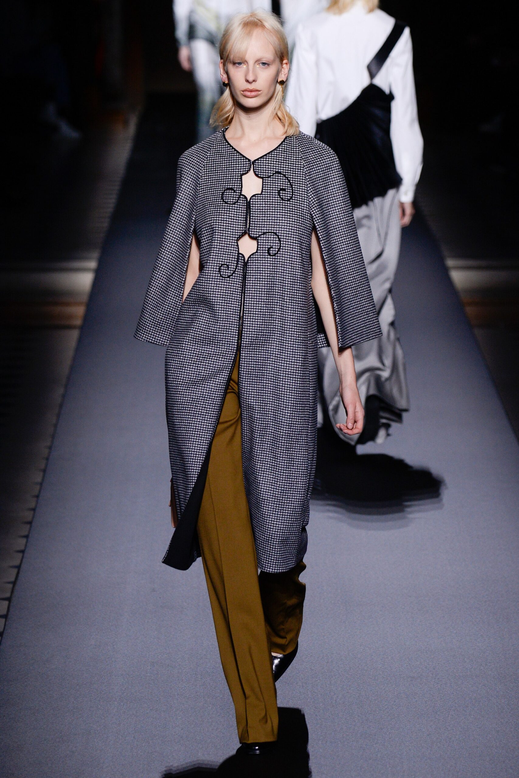 Vionnet F/W 16 Look 24