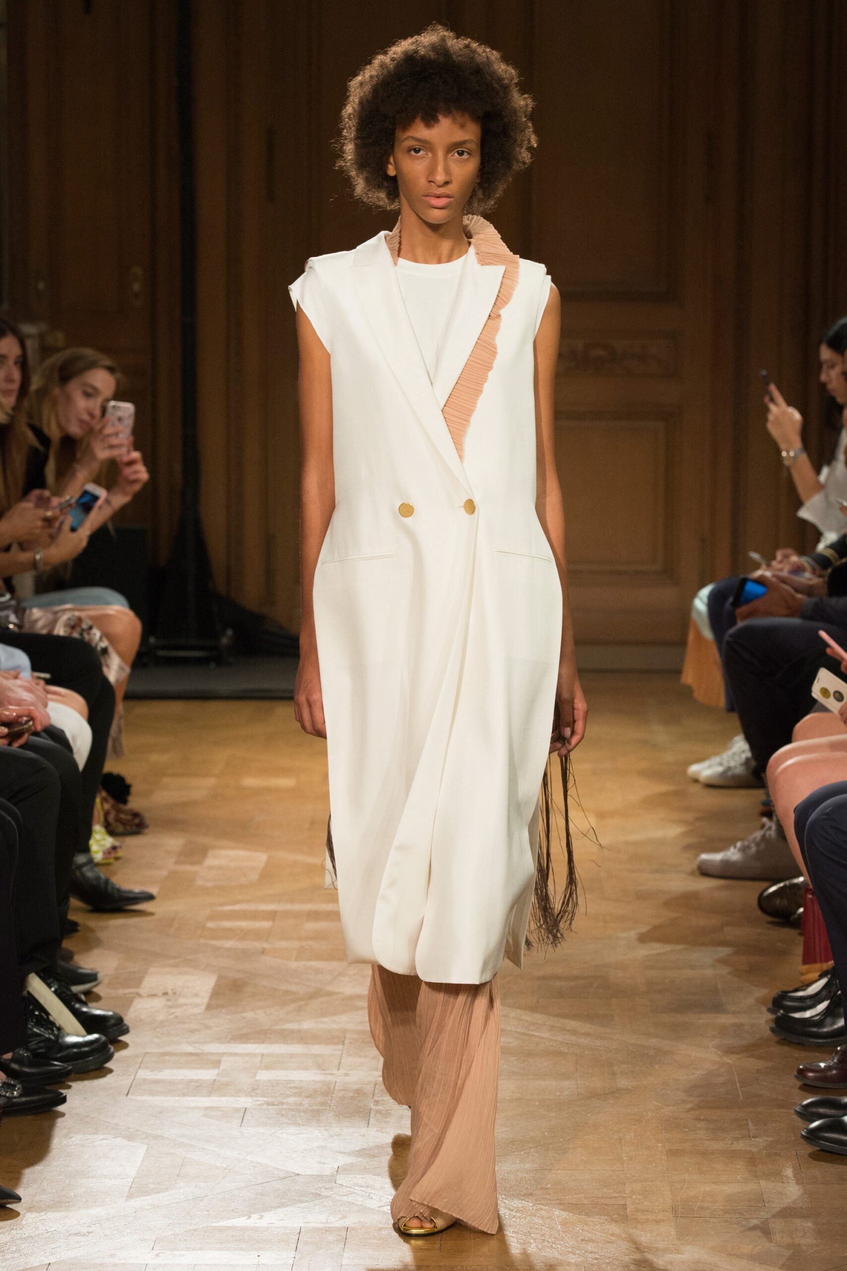 Vionnet S/S 17 Look 19