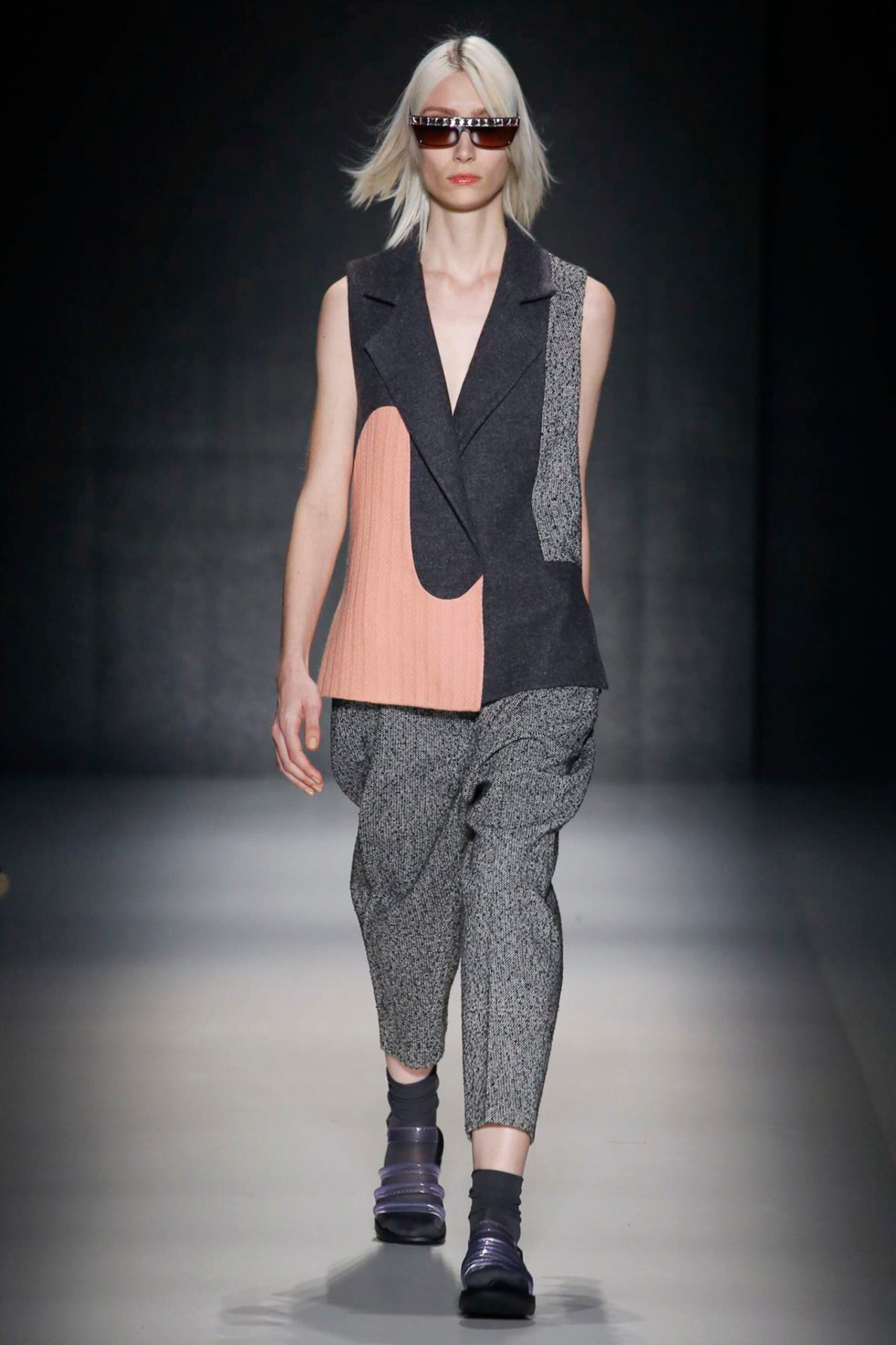 Vitorino Campos Resort 17 Look 11