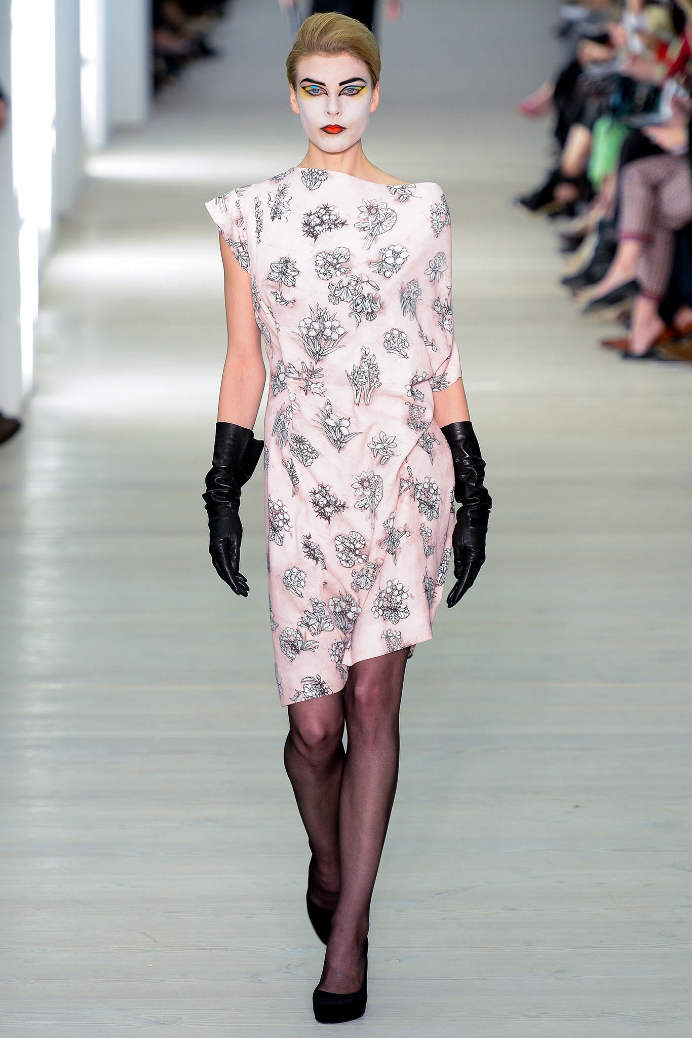 Vivienne Westwood F/W 13 Look 17