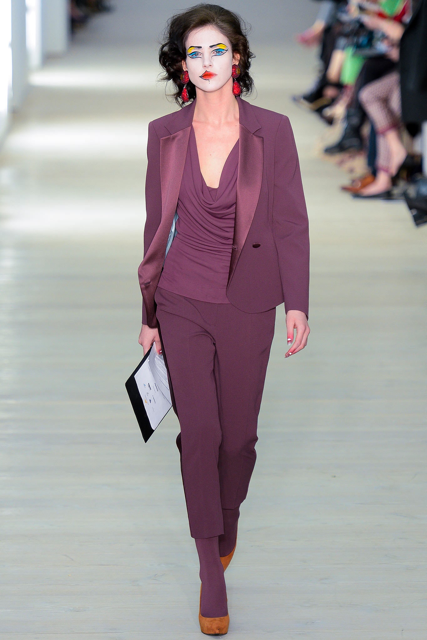 Vivienne Westwood F/W 13 Look 30