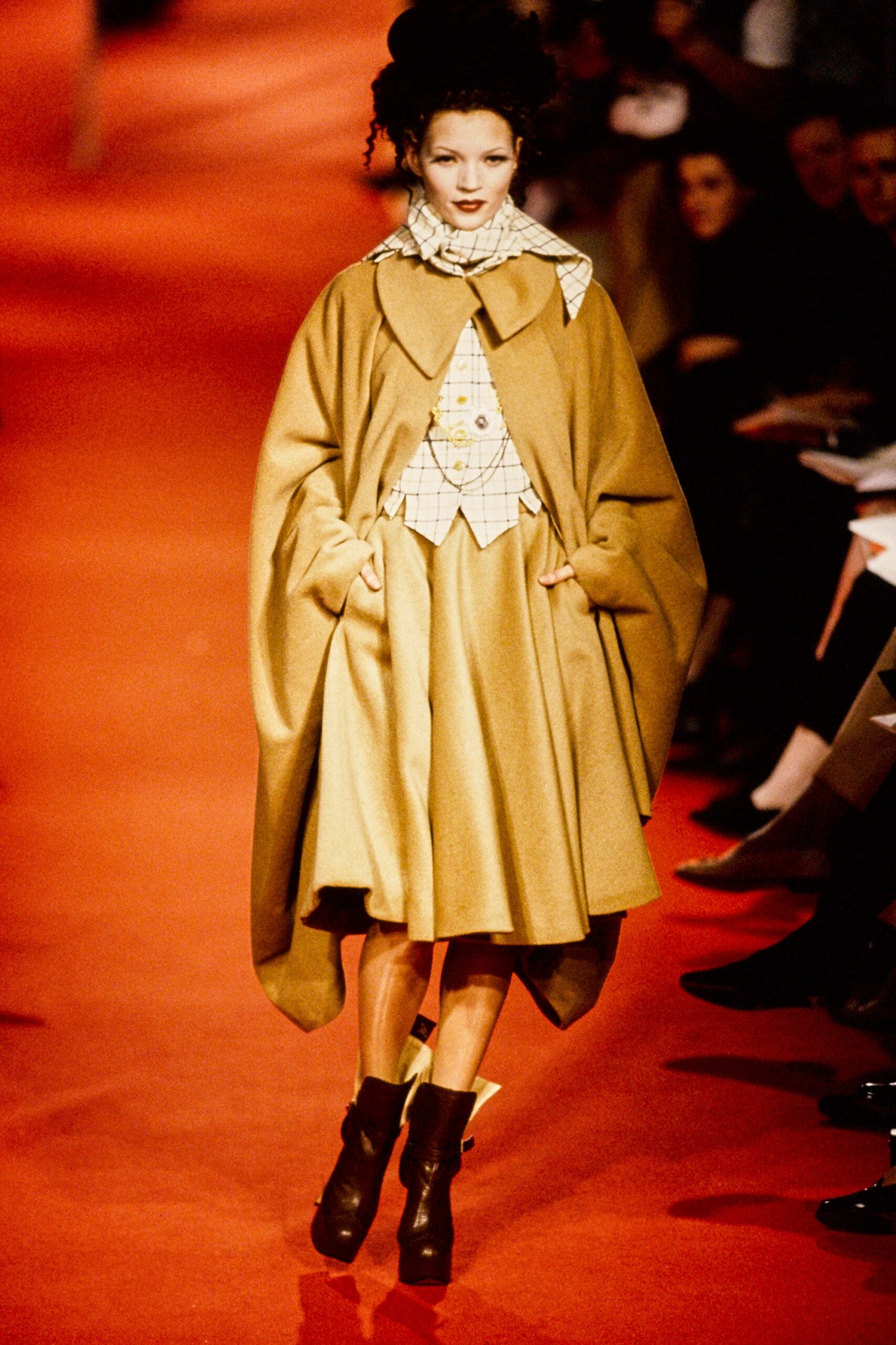 Vivienne Westwood F/W 93 Look 15
