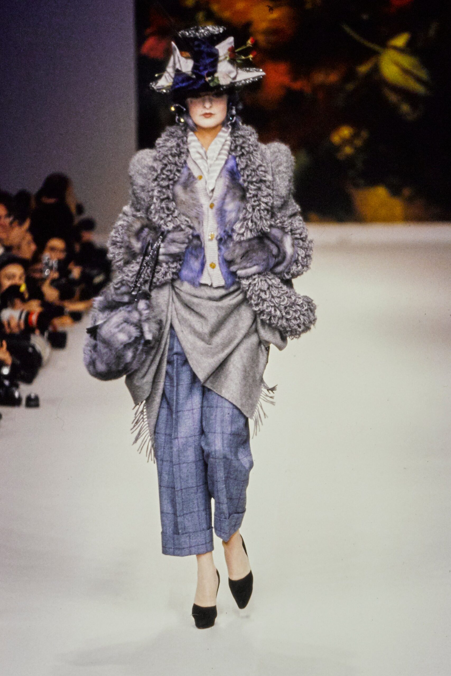 Vivienne Westwood F/W 95 Look 32