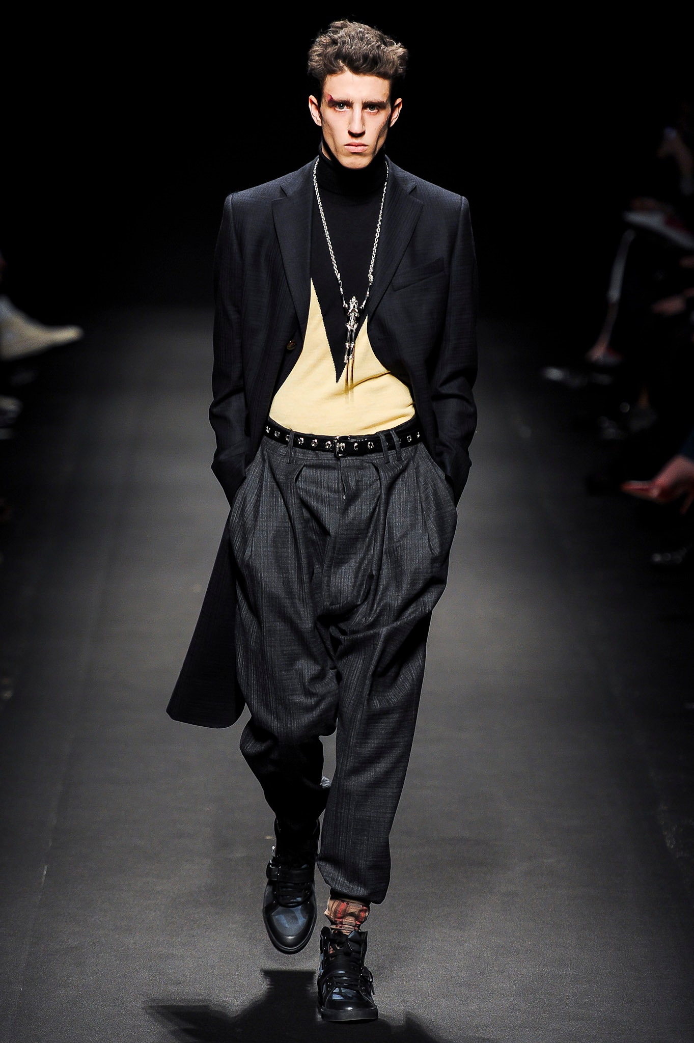 Vivienne Westwood F/W 13 Menswear Look 1