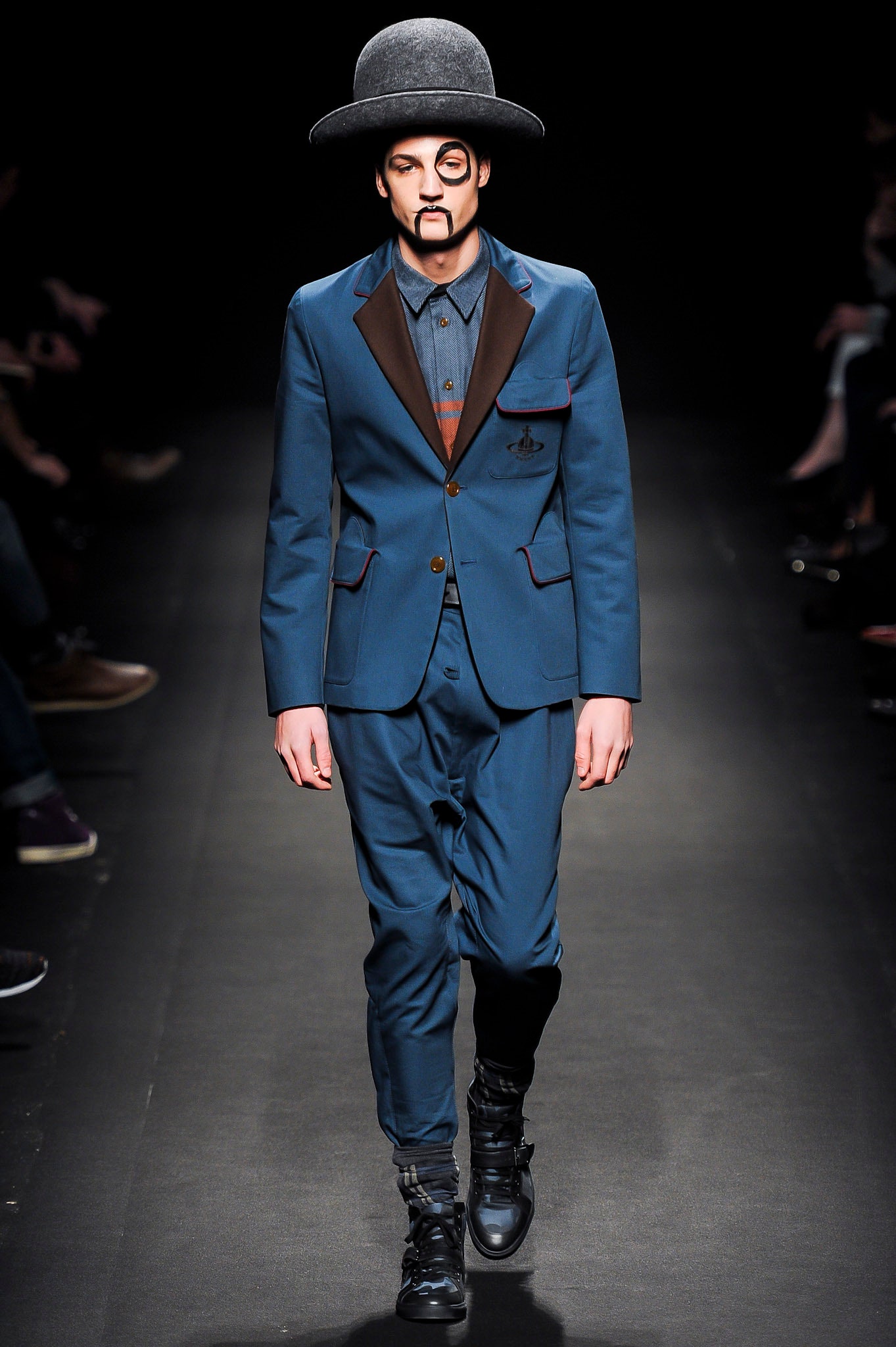 Vivienne Westwood F/W 13 Menswear Look 32