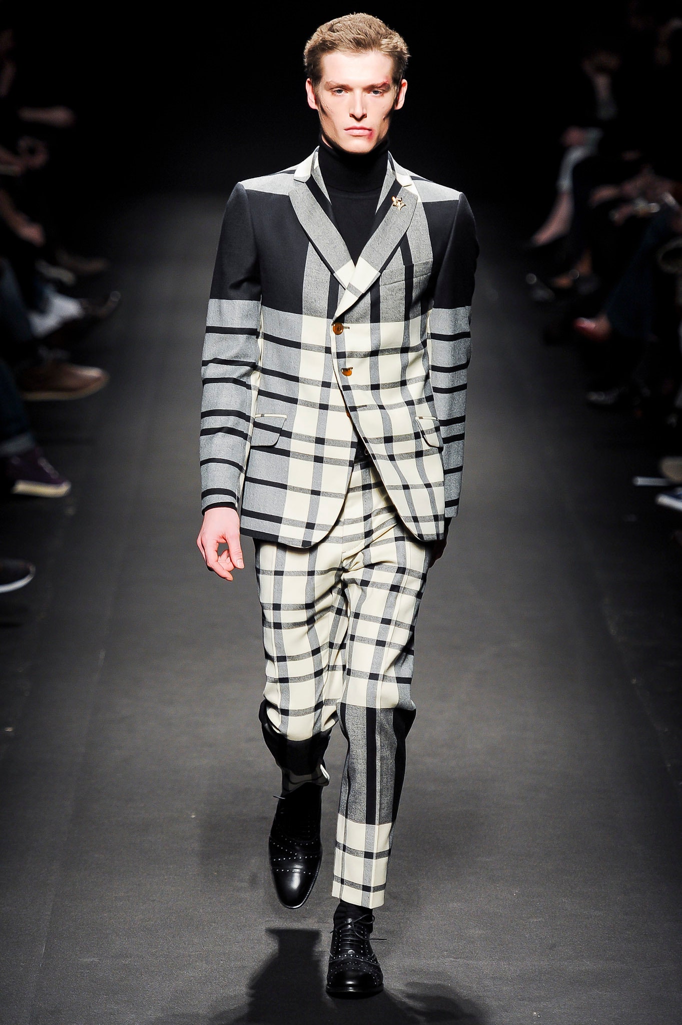 Vivienne Westwood F/W 13 Menswear Look 36