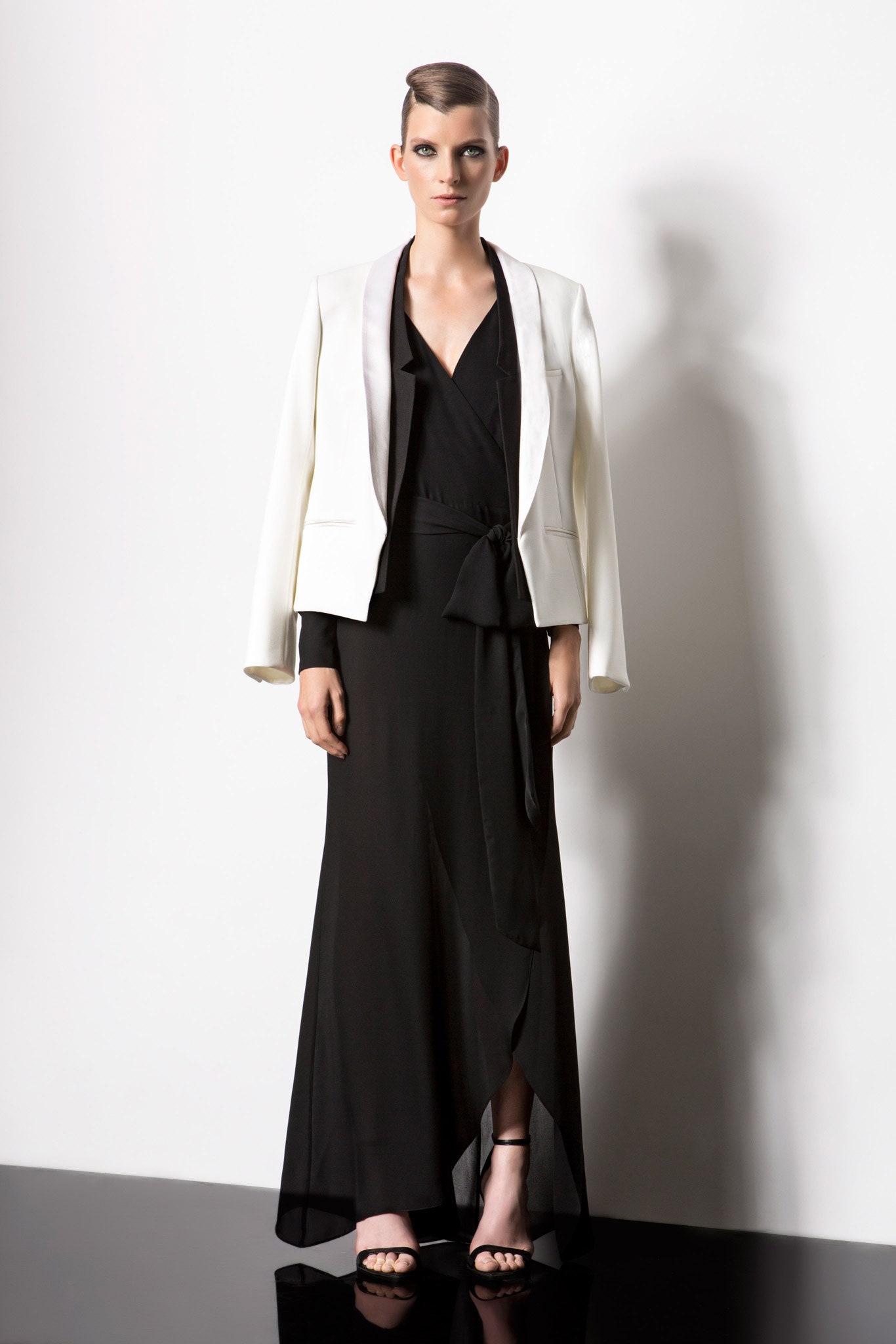 Veronica Beard Resort 14 Look 1