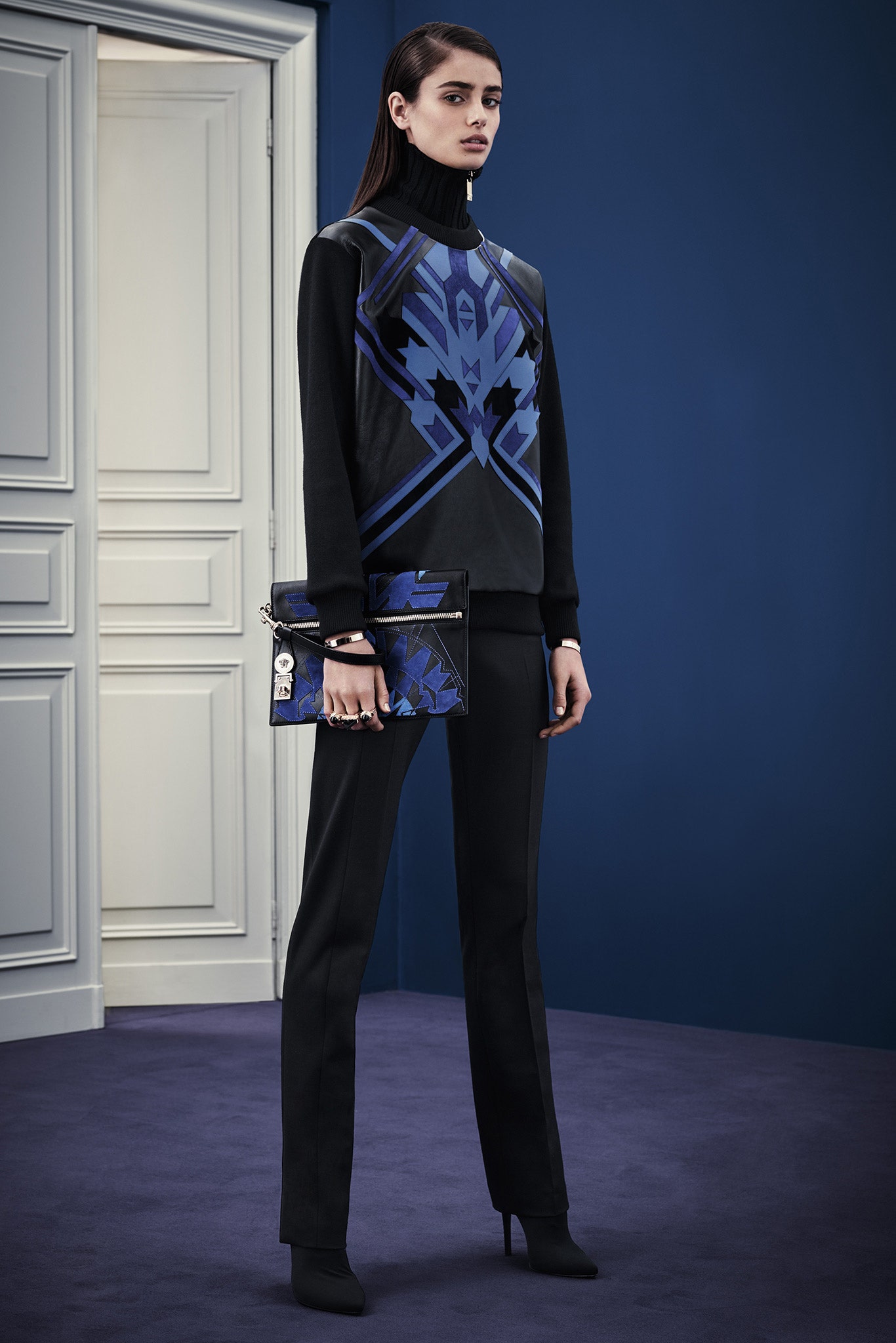 Versace F/W 15 Look 2