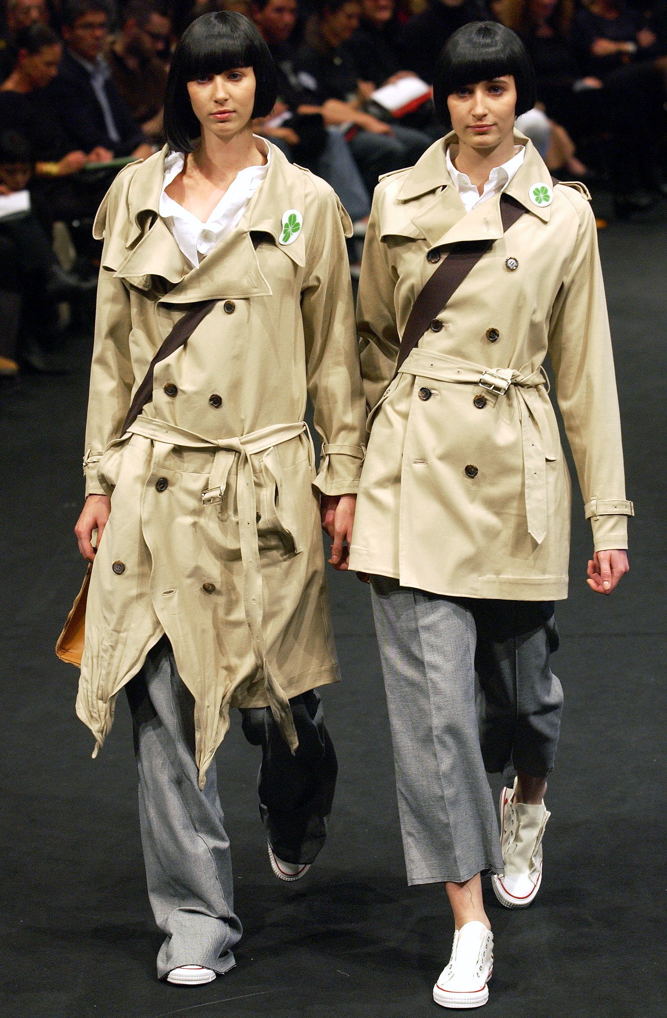 Undercover S/S 04 Look 17