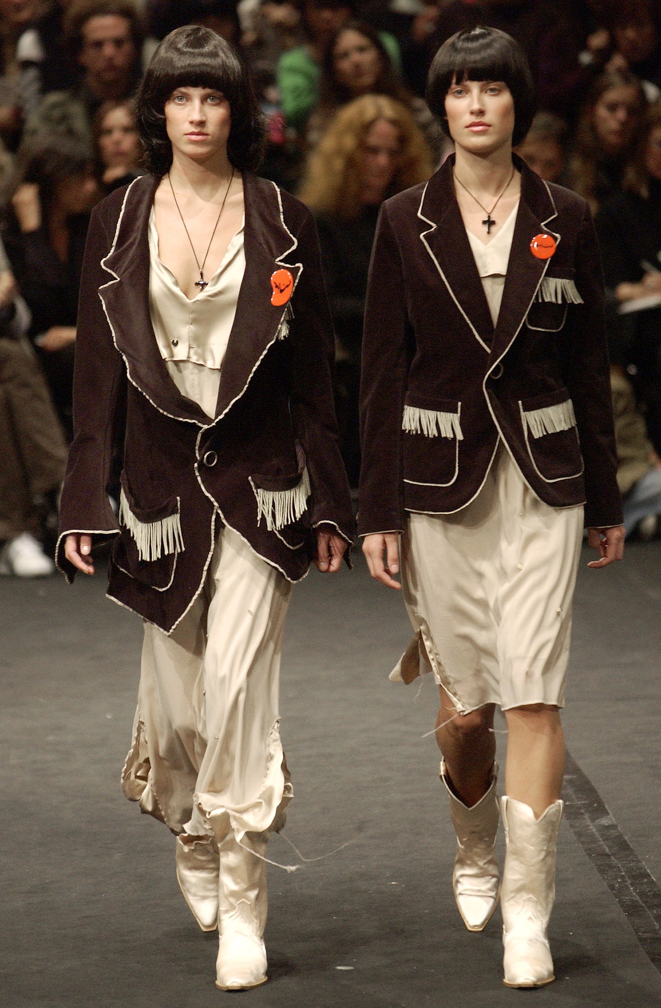 Undercover S/S 04 Look 20