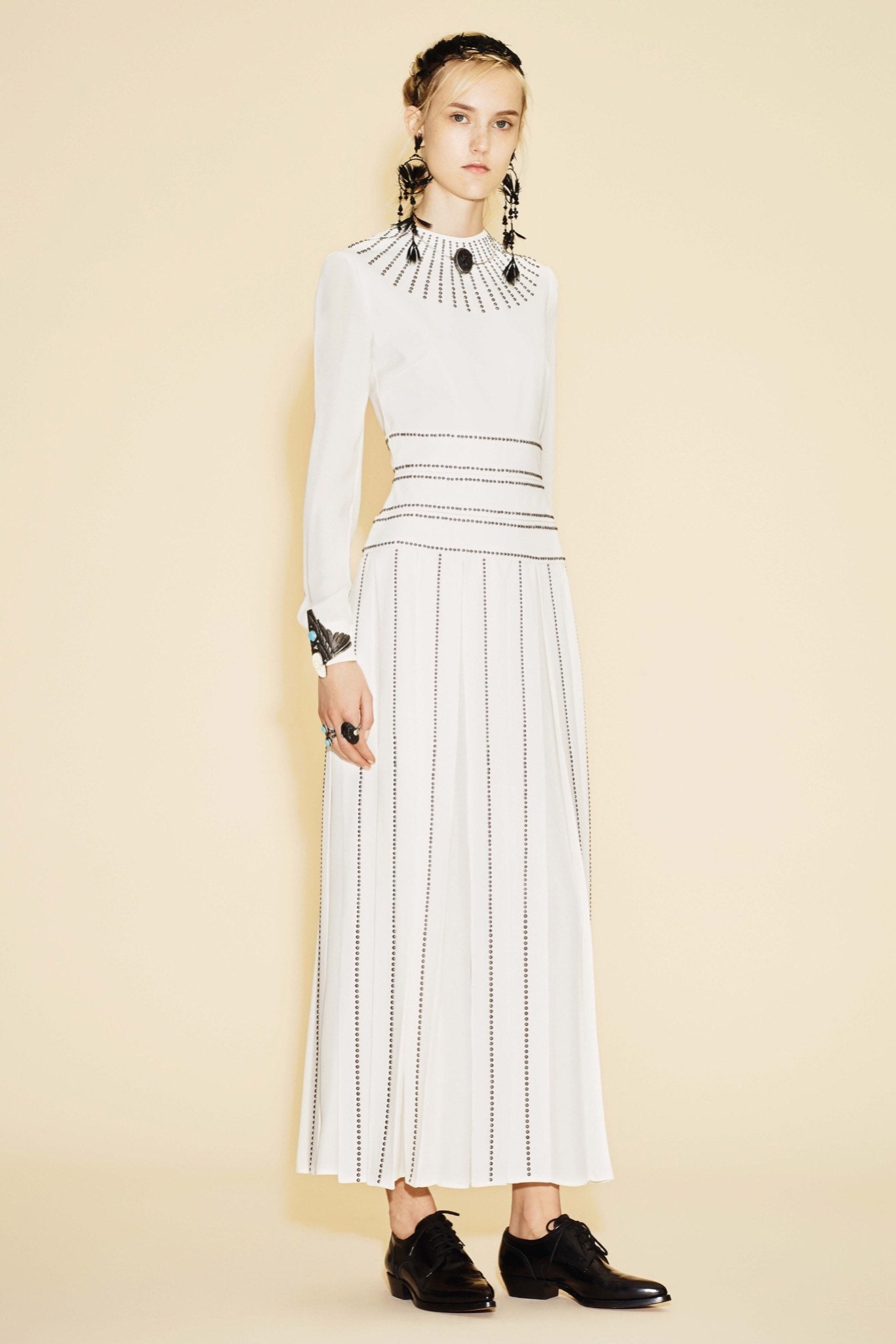 Valentino Resort 16 Look 25