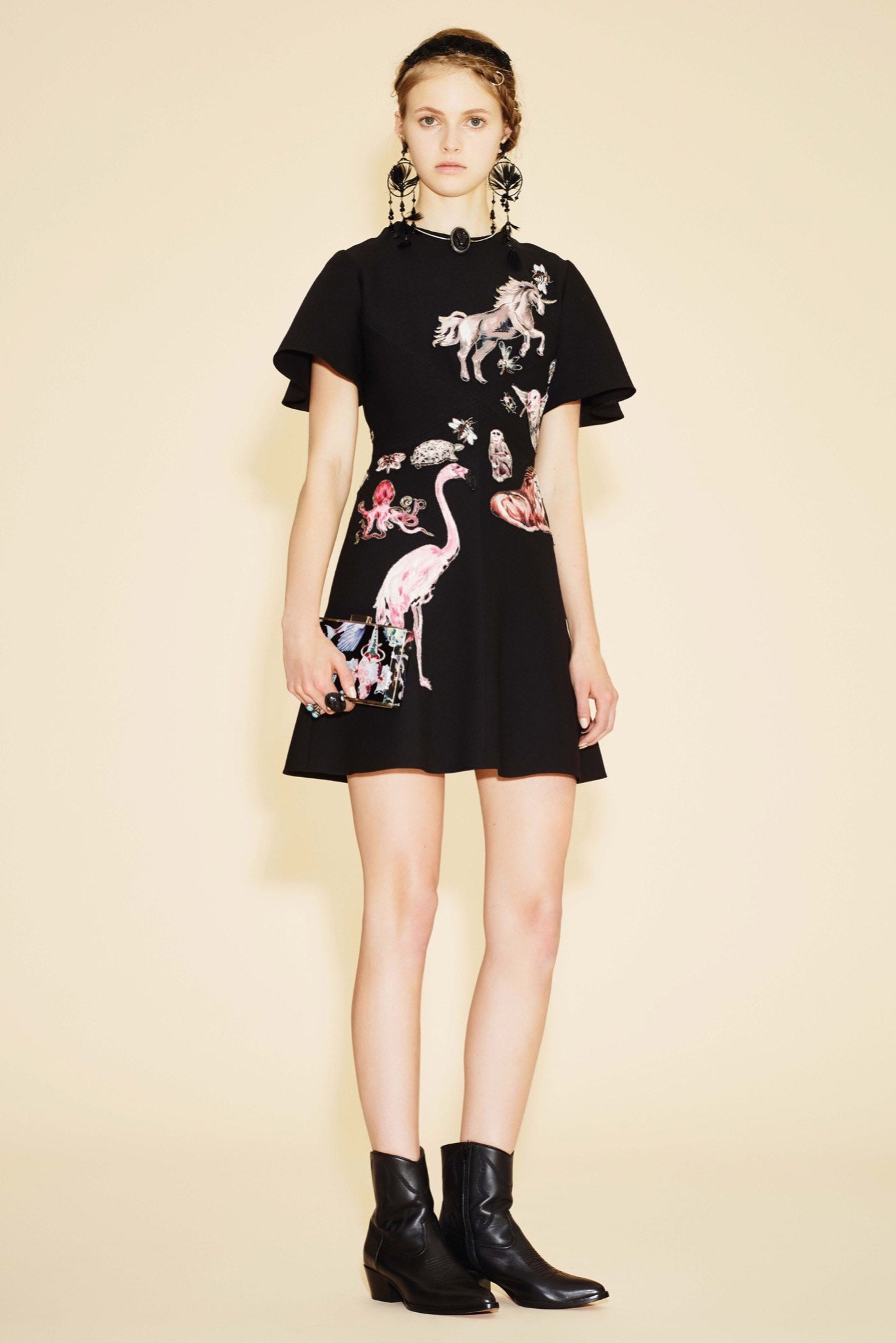 Valentino Resort 16 Look 32