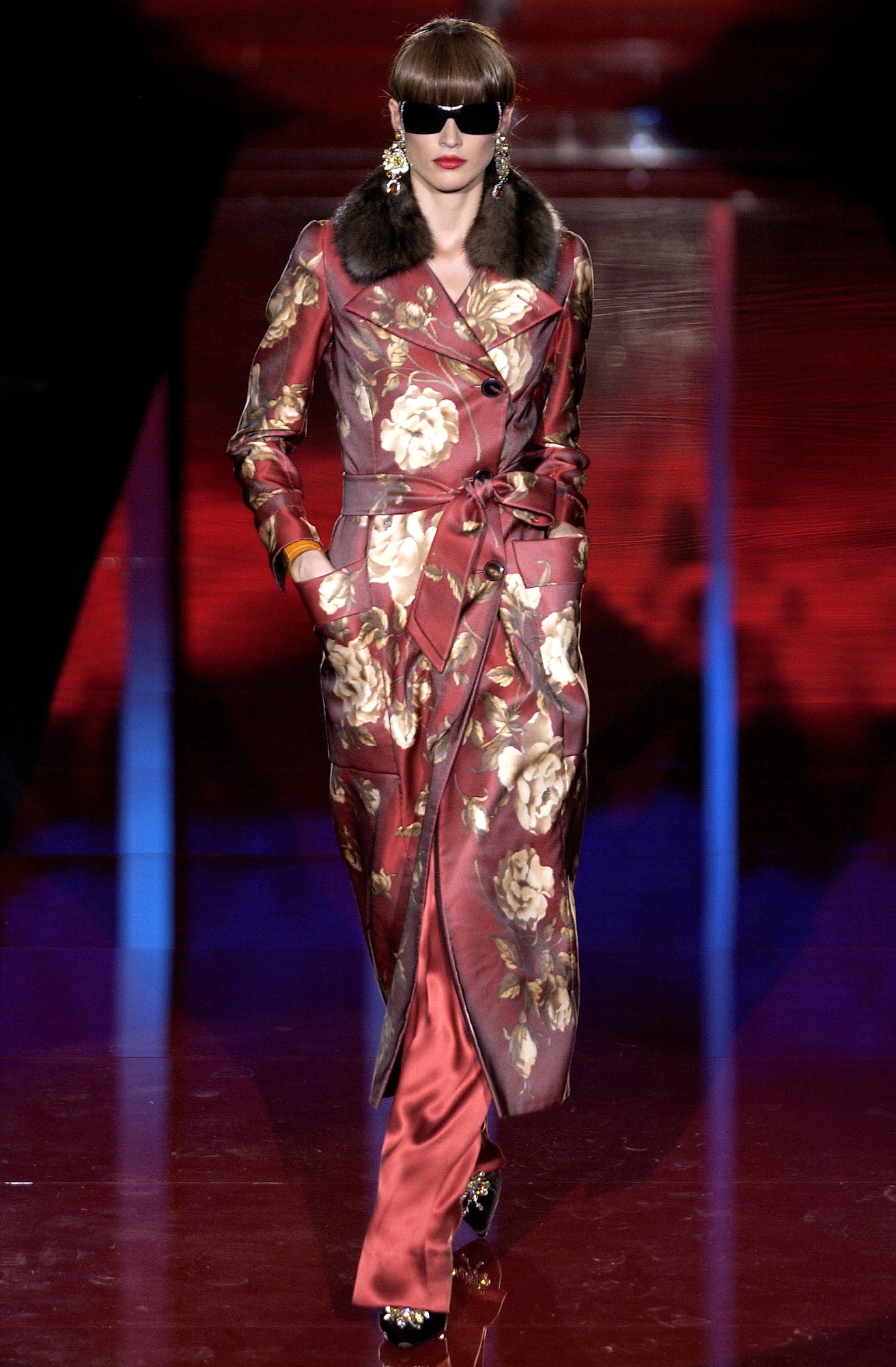 Valentino F/W 03 Couture Look 33