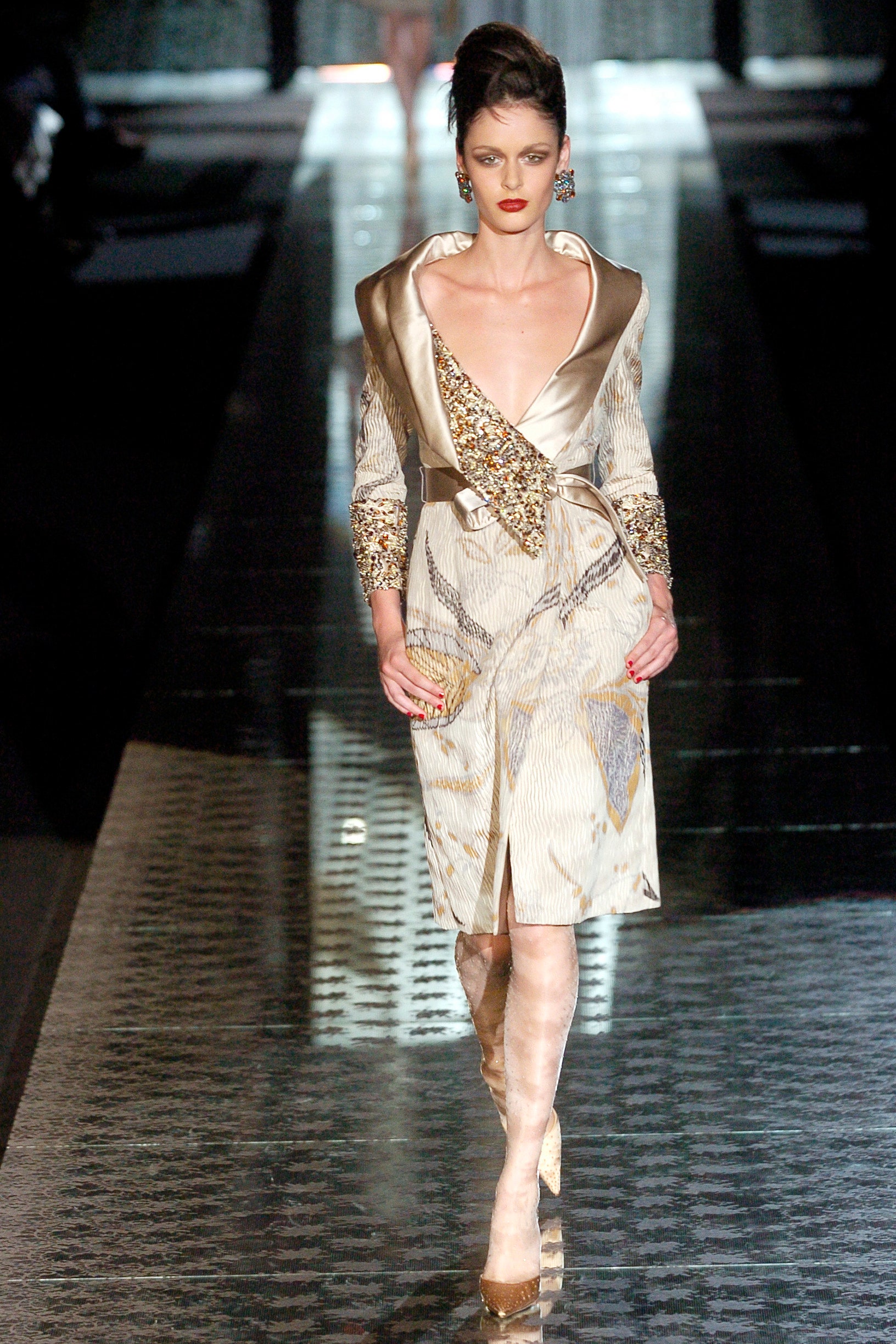 Valentino F/W 04 Couture Look 6