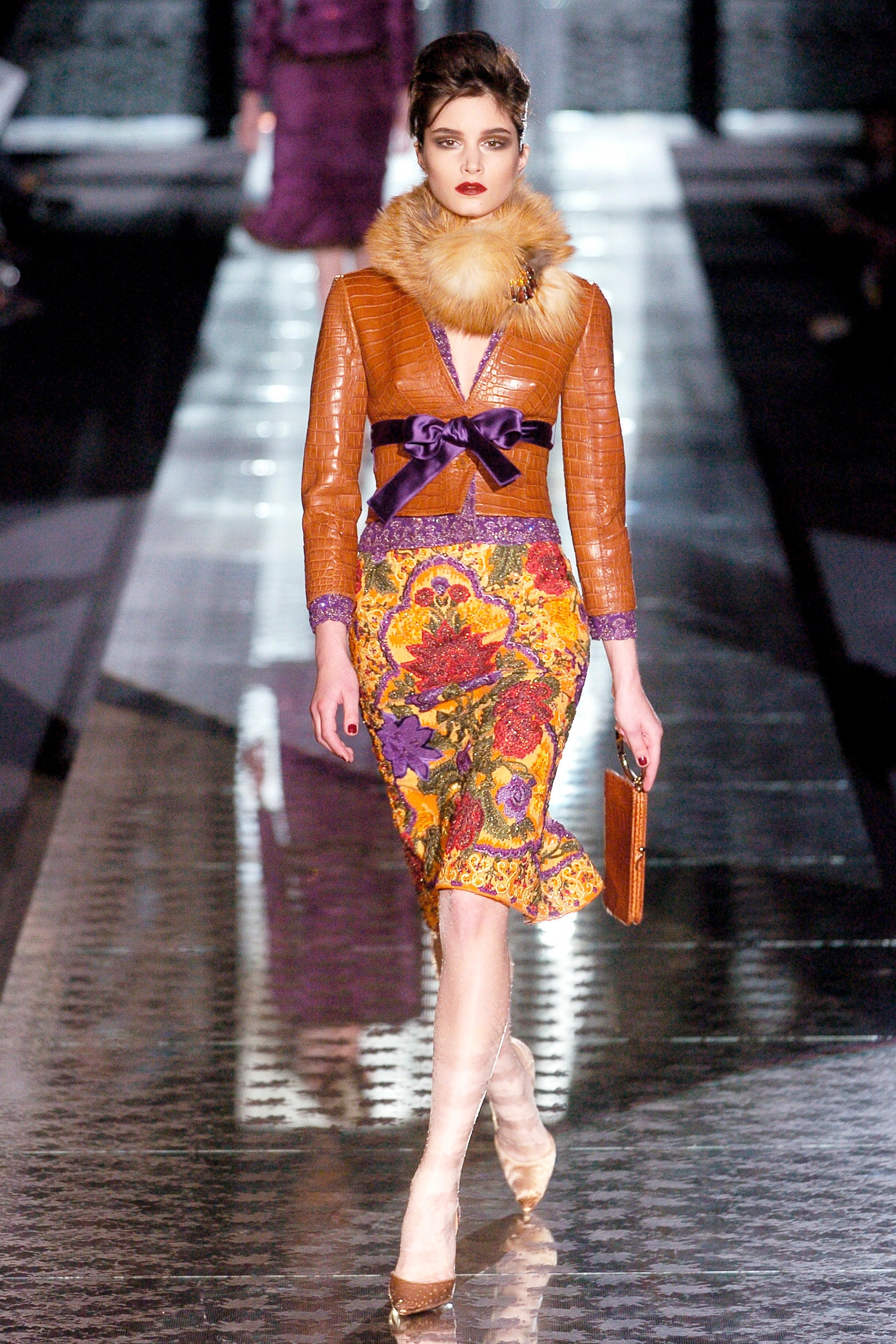 Valentino F/W 04 Couture Look 18