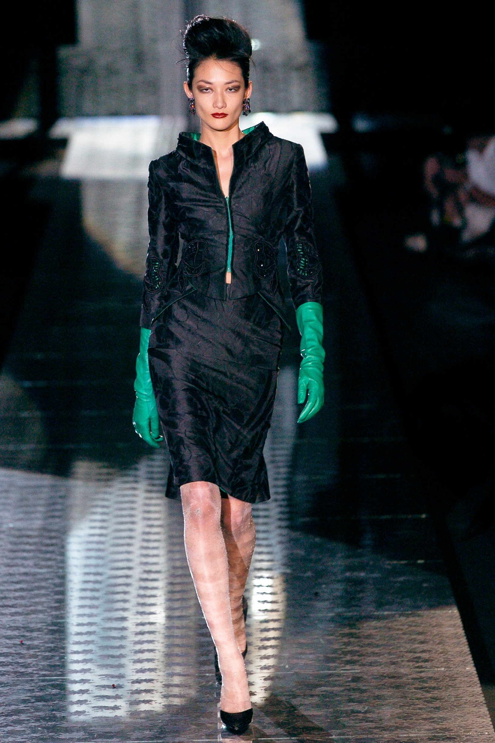 Valentino F/W 04 Couture Look 26