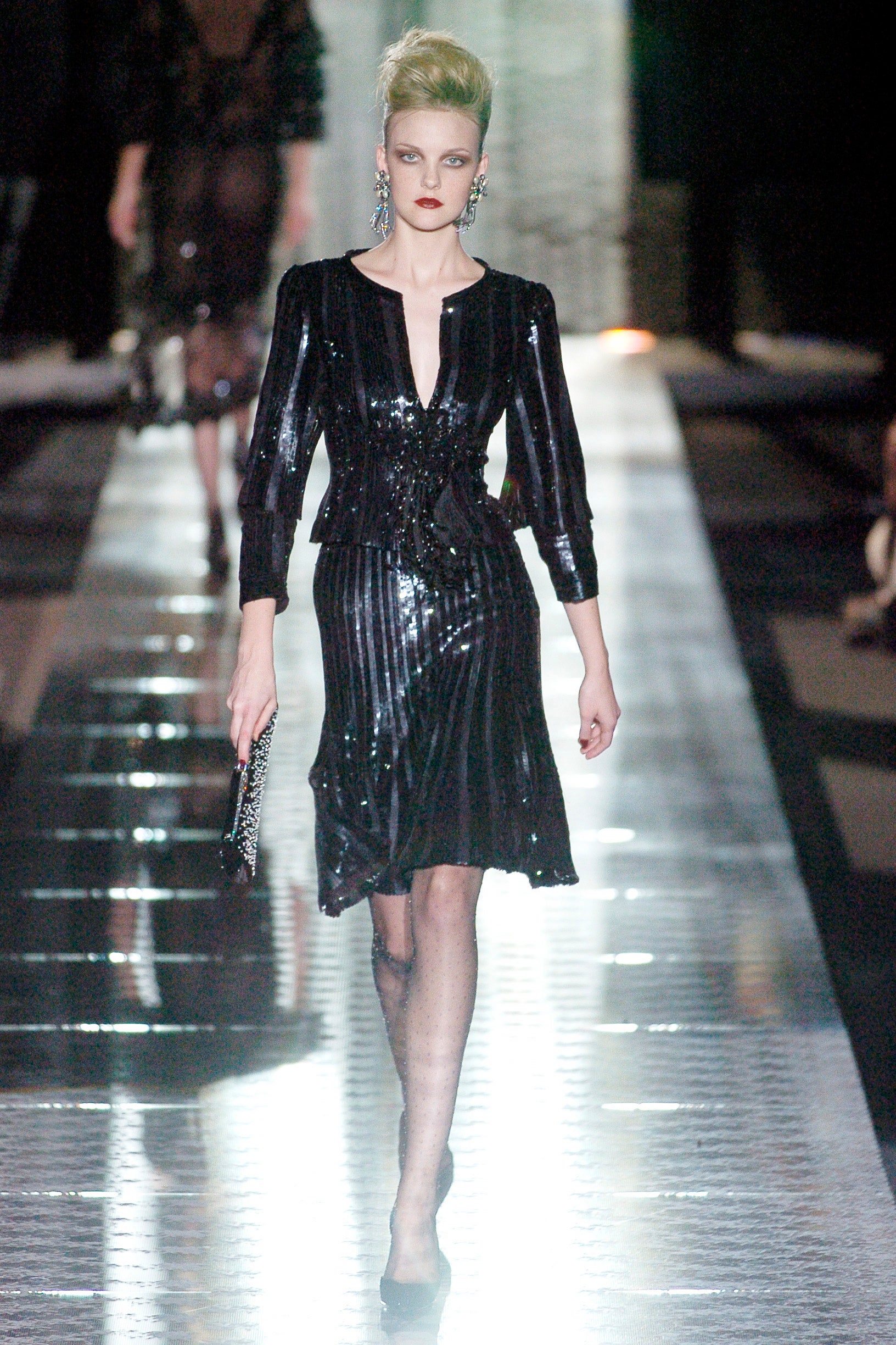 Valentino F/W 04 Couture Look 29