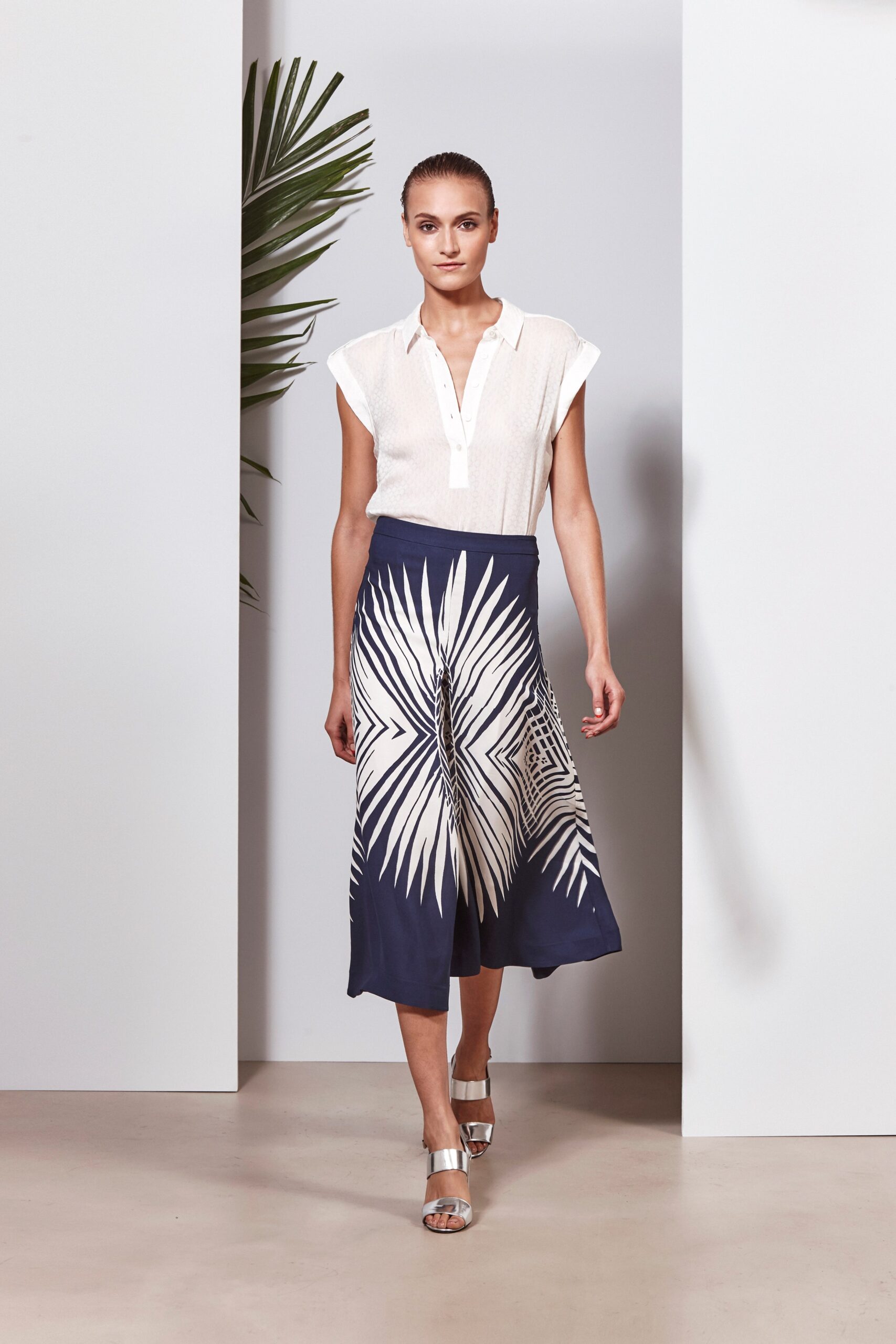 Veronica Beard S/S 16 Look 13