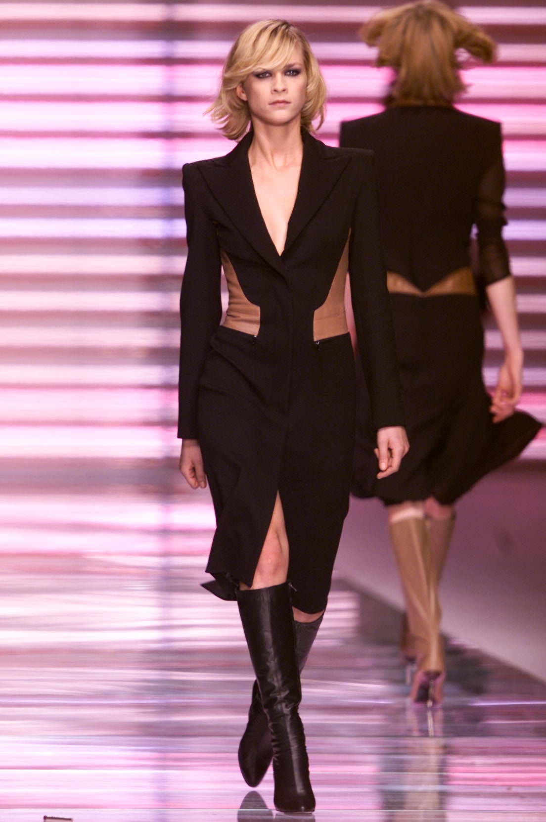 Versace F/W 01 Look 29