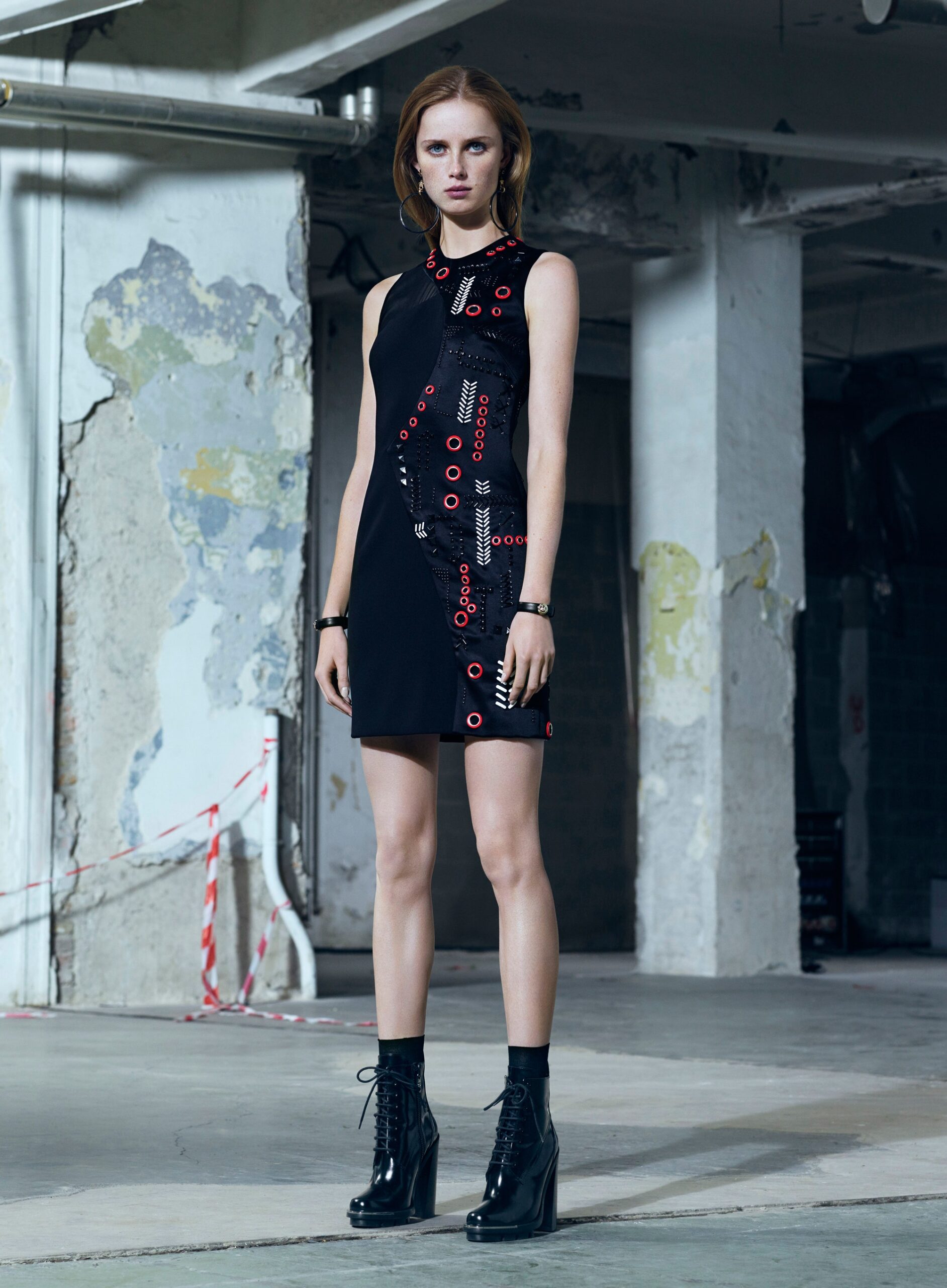 Versace F/W 16 Look 18
