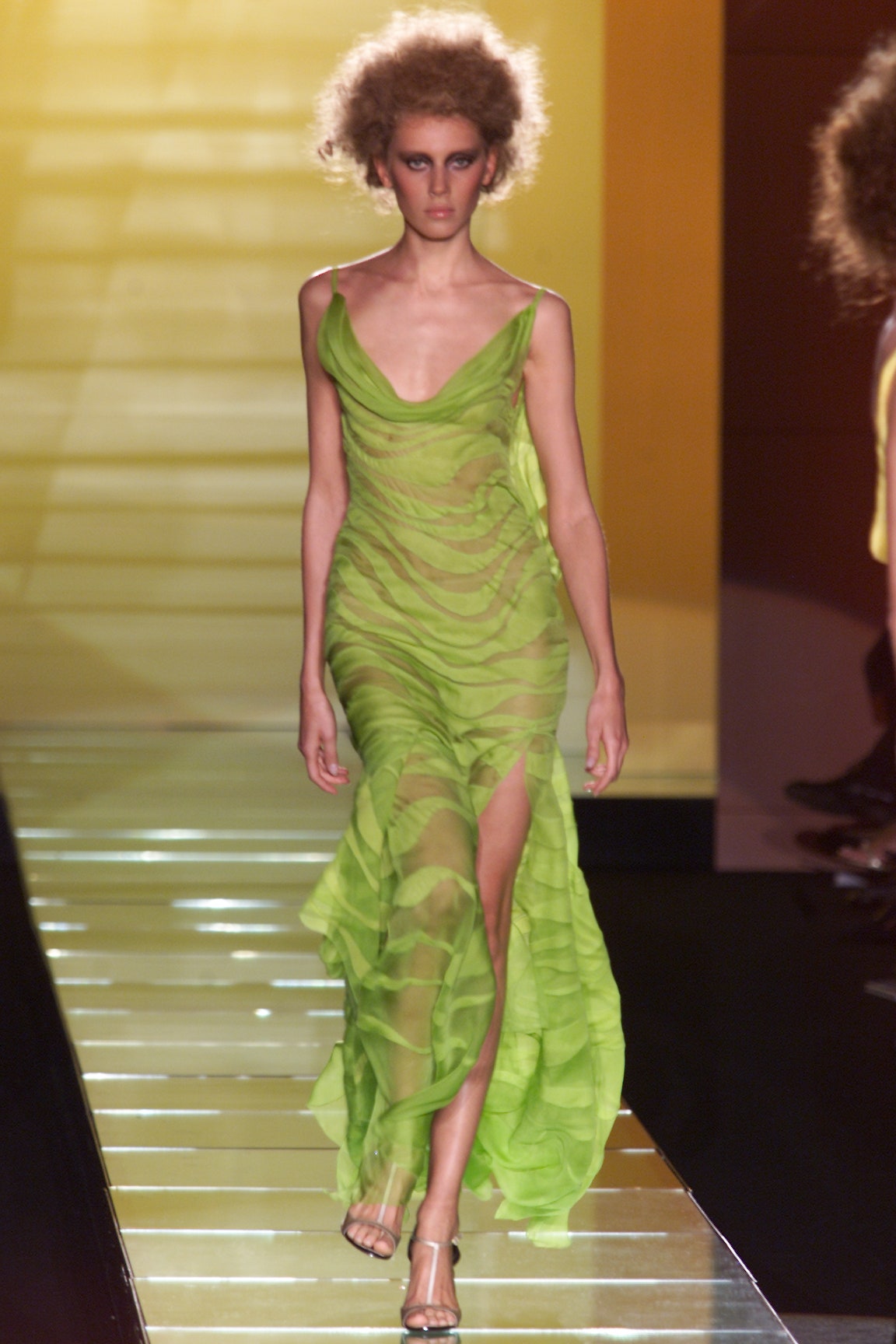 Versace S/S 01 Couture Look 29