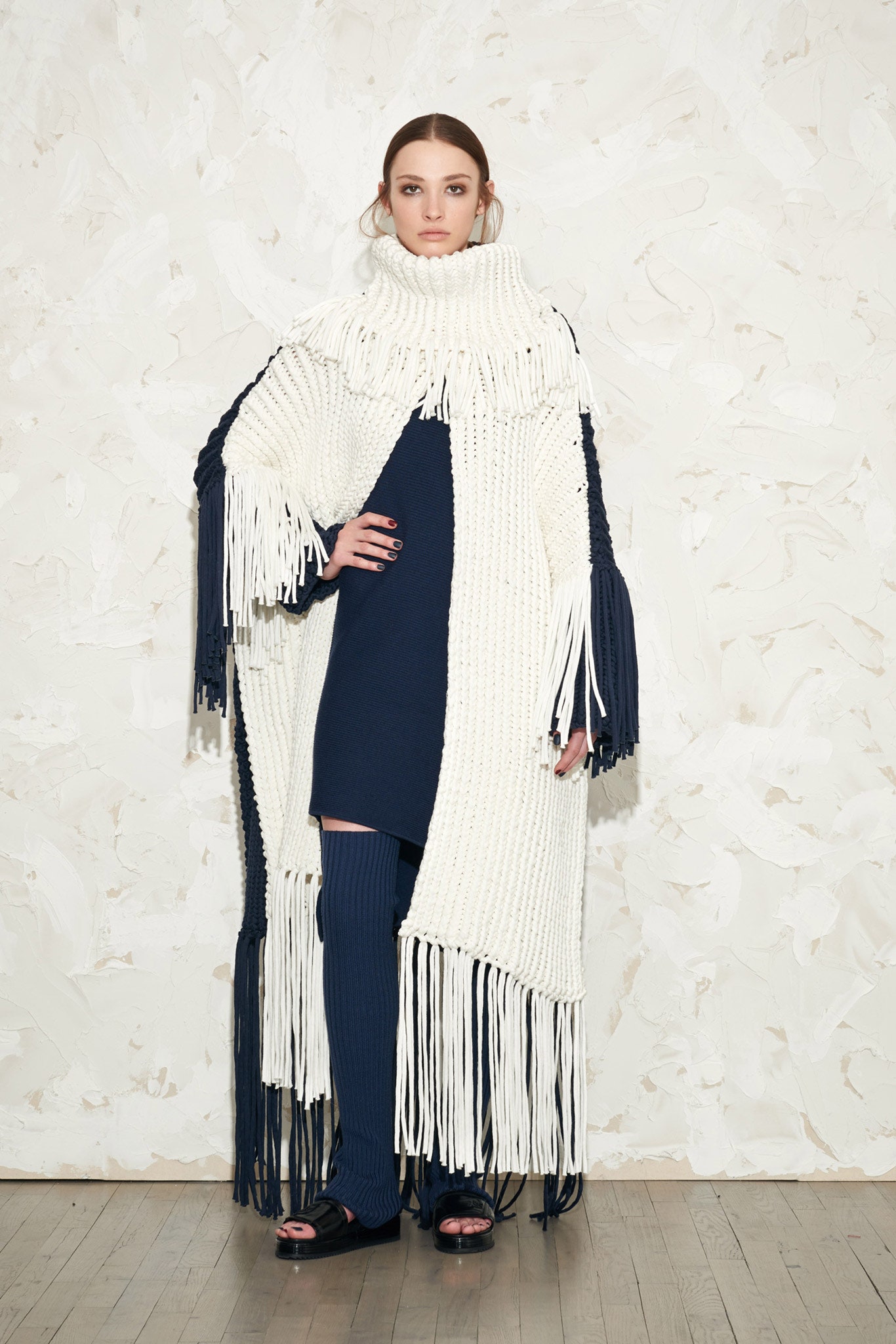 Victor Alfaro Fall 2015 Ready-to-Wear