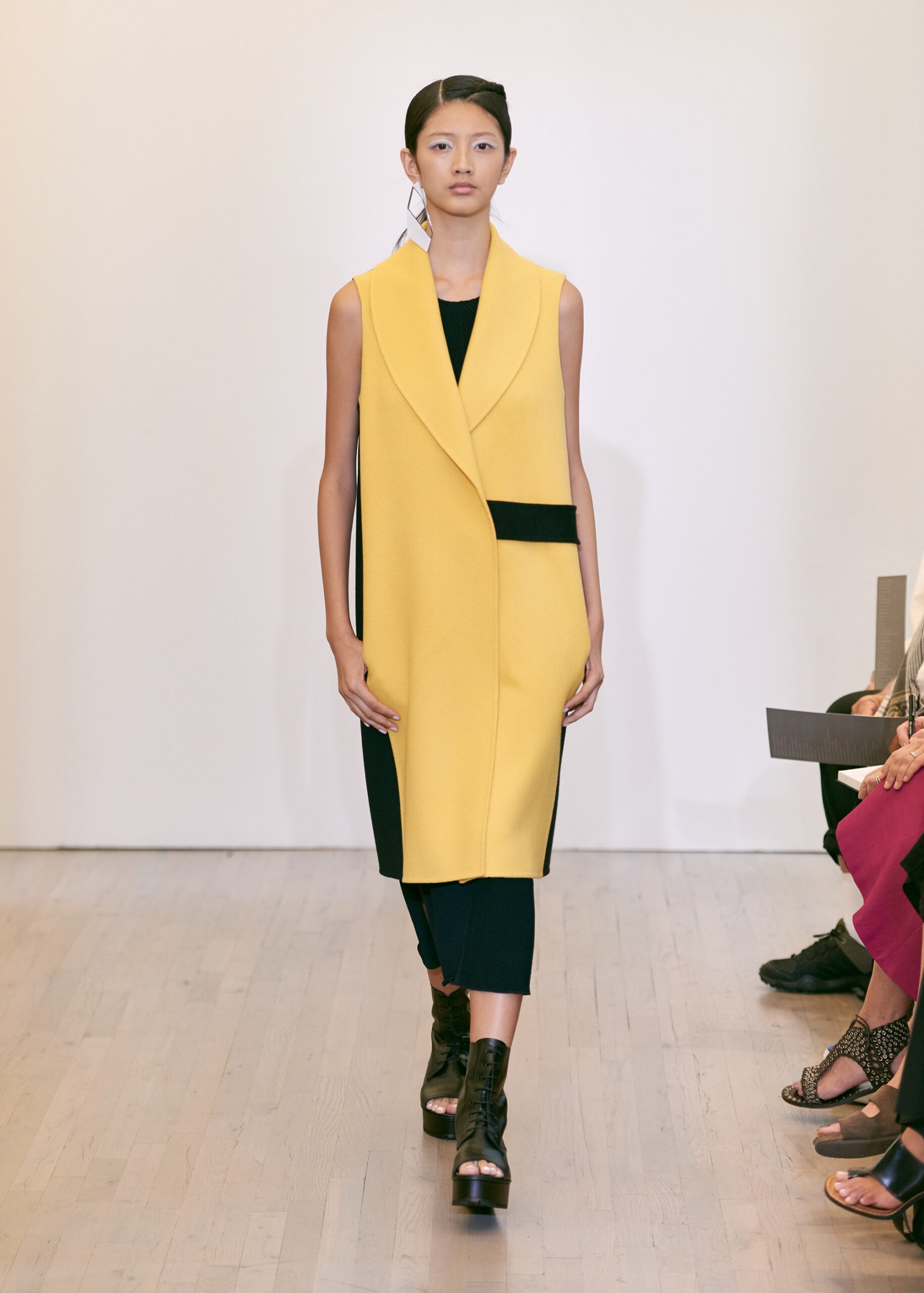 Victor Alfaro S/S 16 Look 17