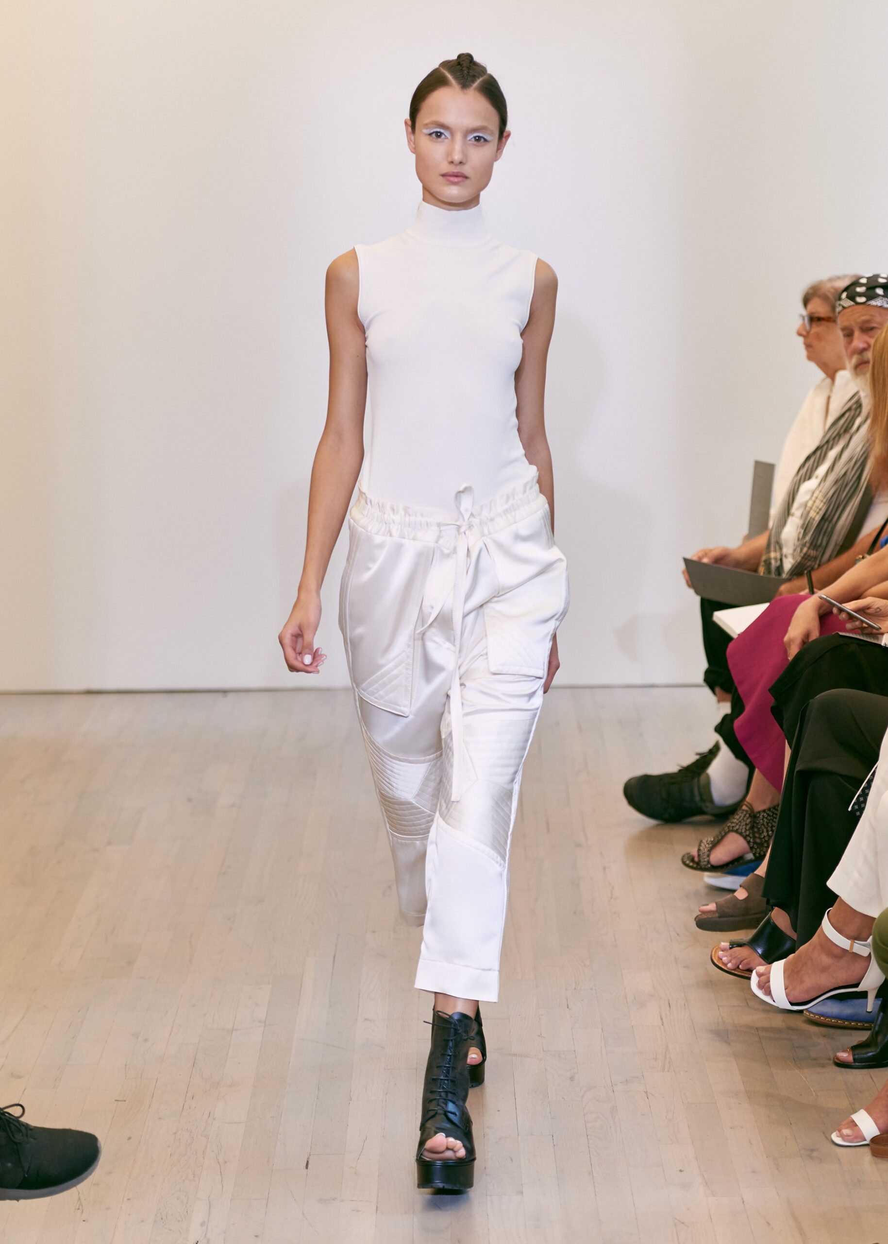 Victor Alfaro S/S 16 Look 23