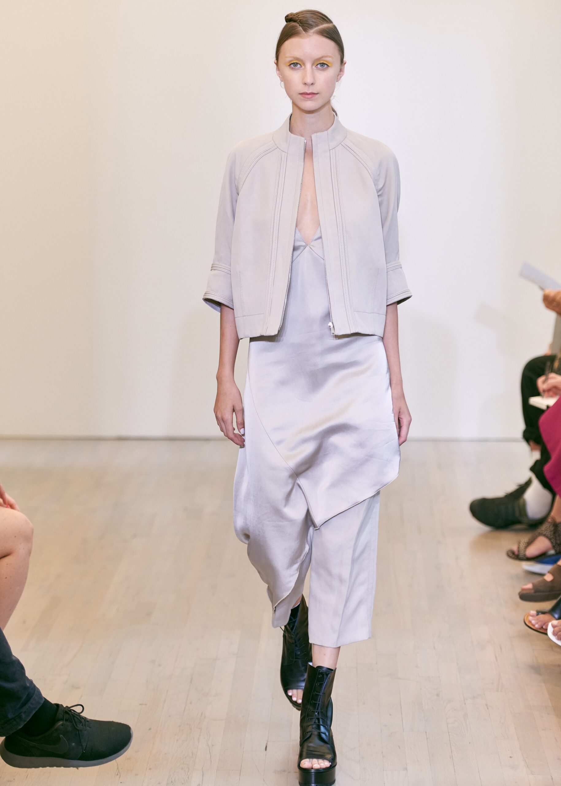 Victor Alfaro S/S 16 Look 26
