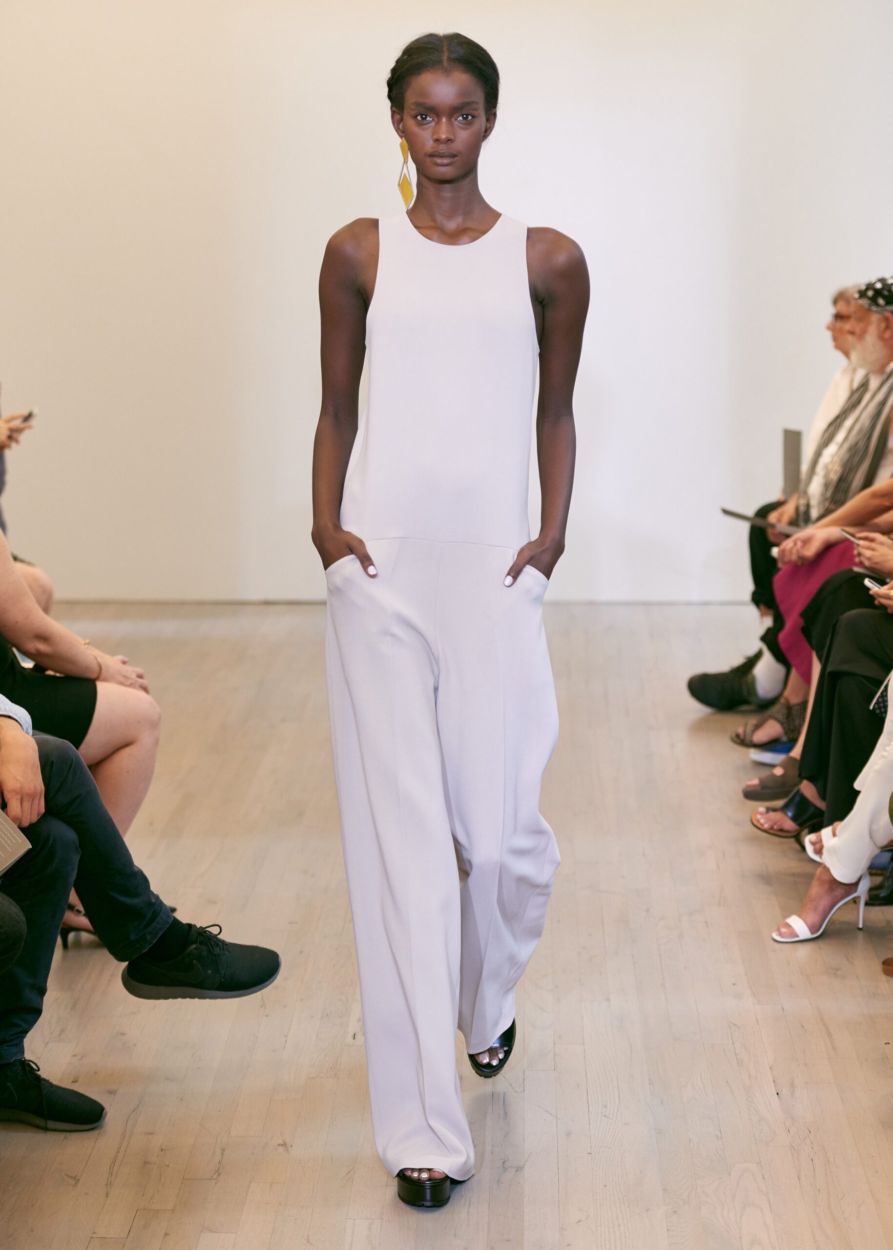 Victor Alfaro S/S 16 Look 28