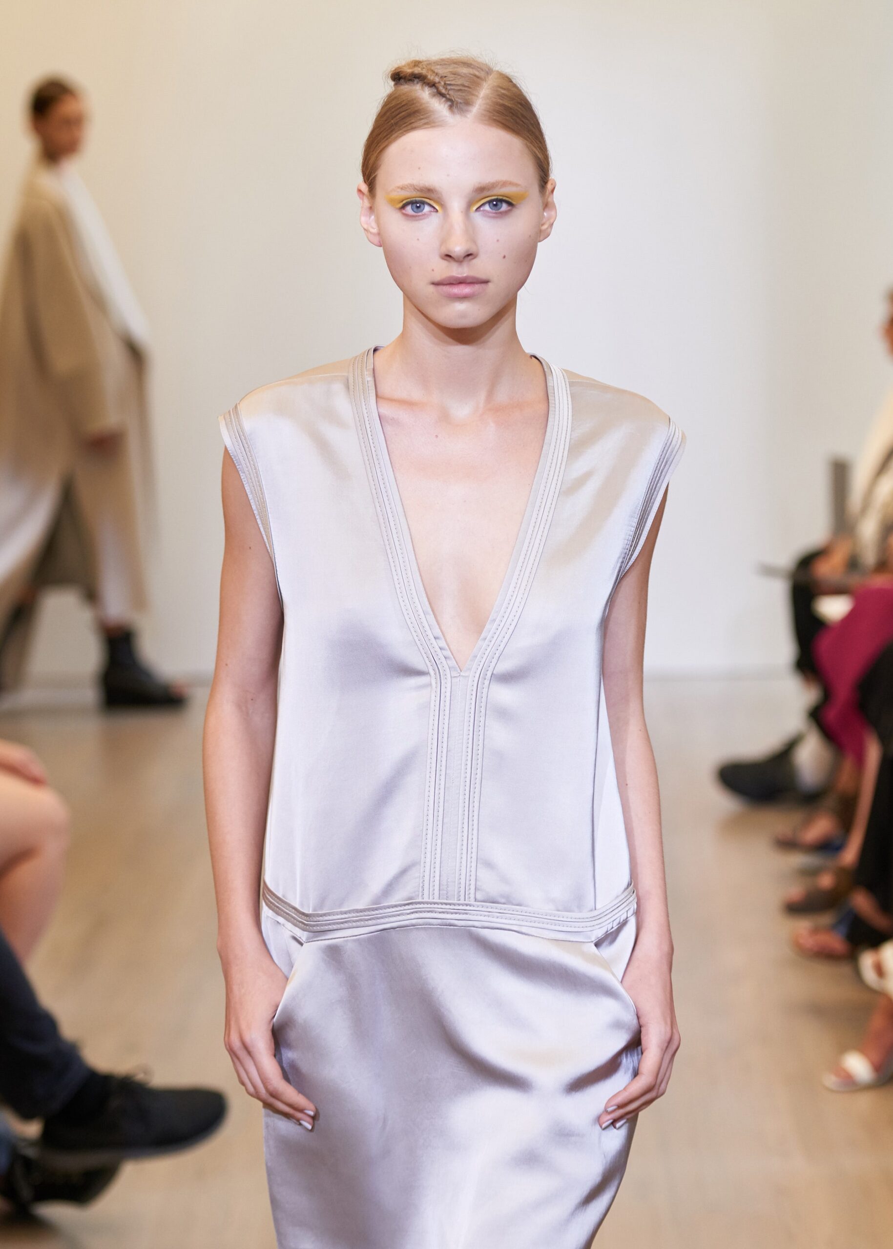 Victor Alfaro S/S 16 Look 29