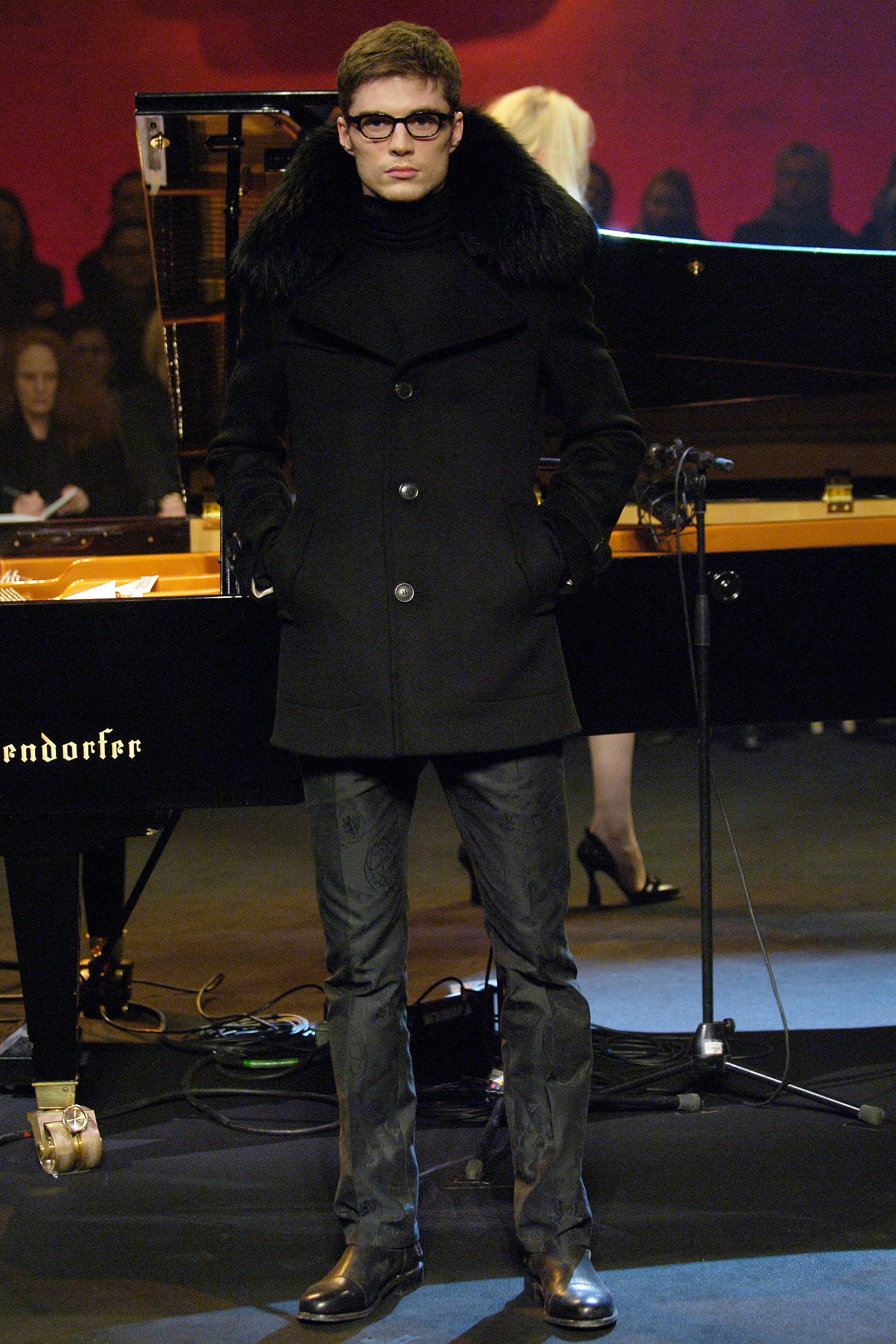 Viktor & Rolf F/W 05 Look 12