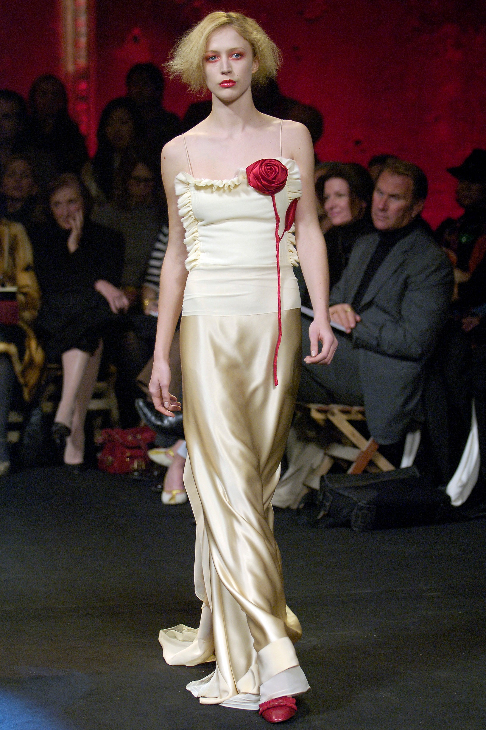 Viktor & Rolf F/W 05 Look 44