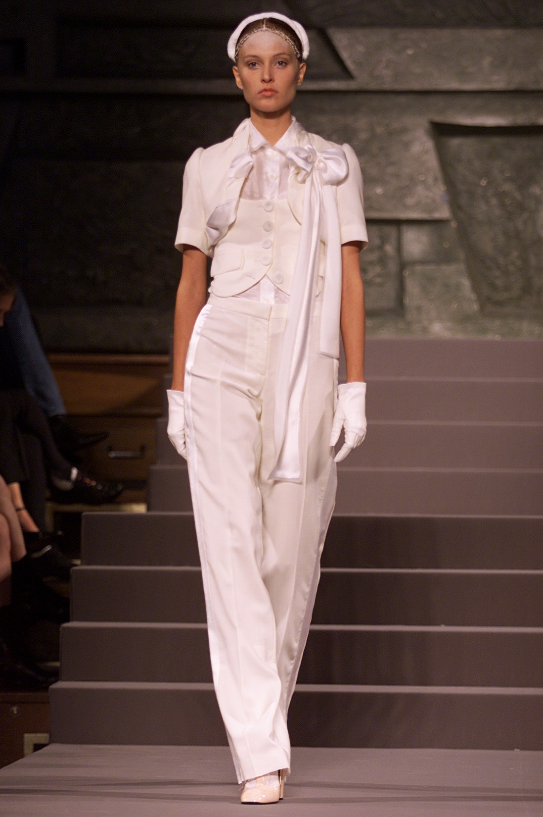 Viktor & Rolf S/S 02 Look 6