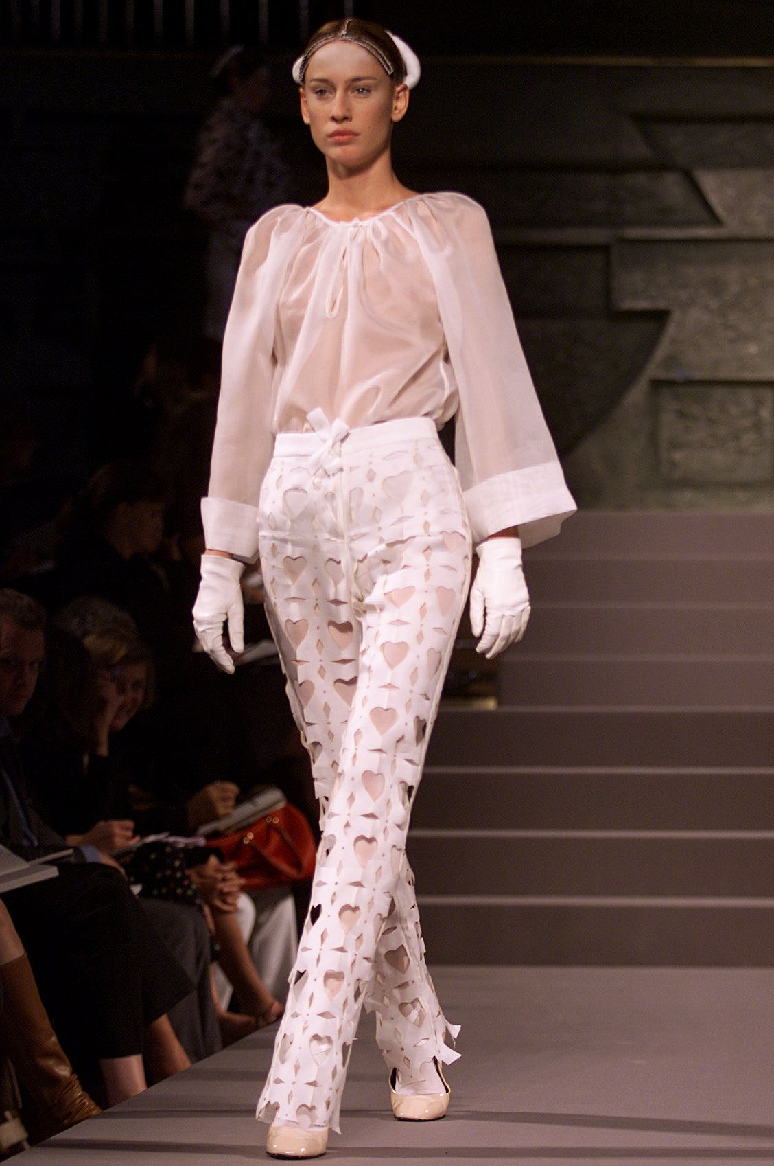 Viktor & Rolf S/S 02 Look 18