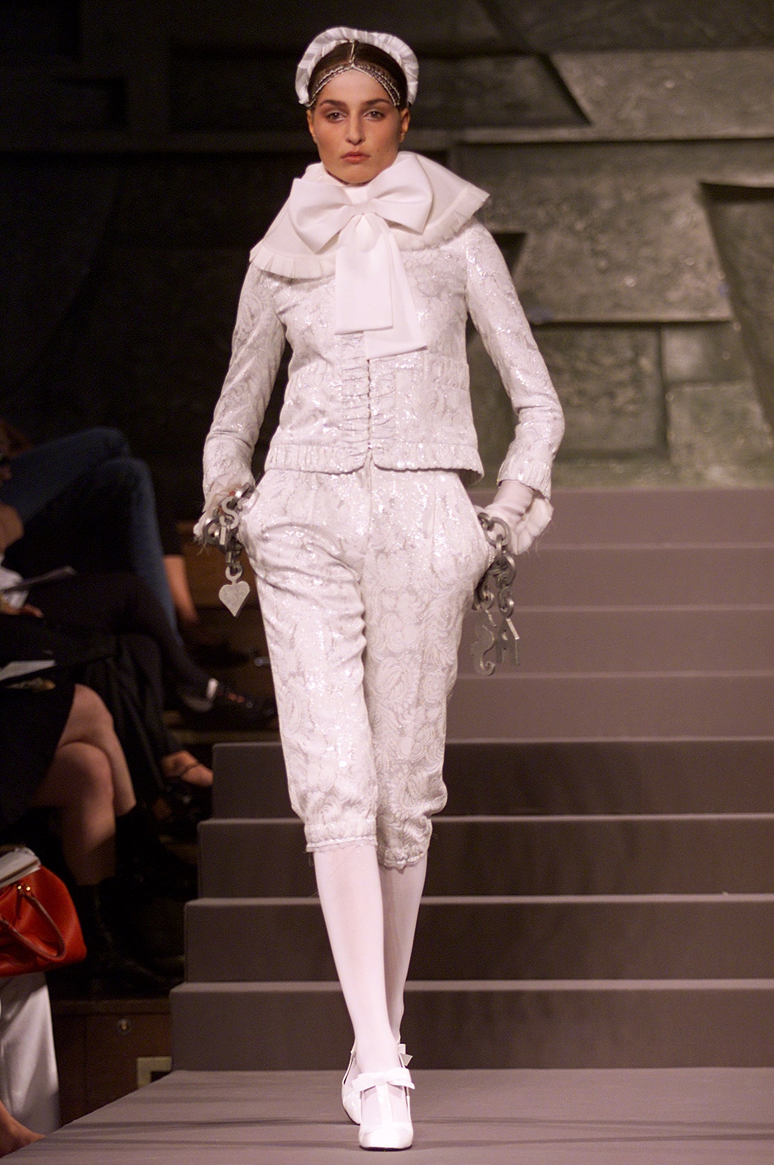 Viktor & Rolf S/S 02 Look 23