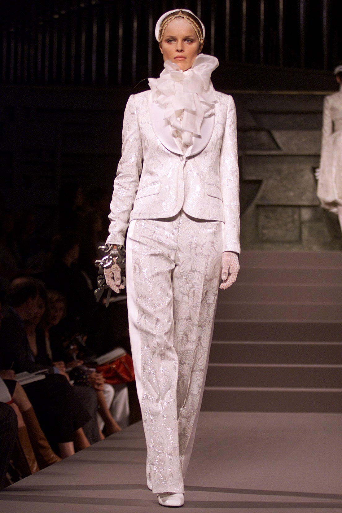 Viktor & Rolf S/S 02 Look 25