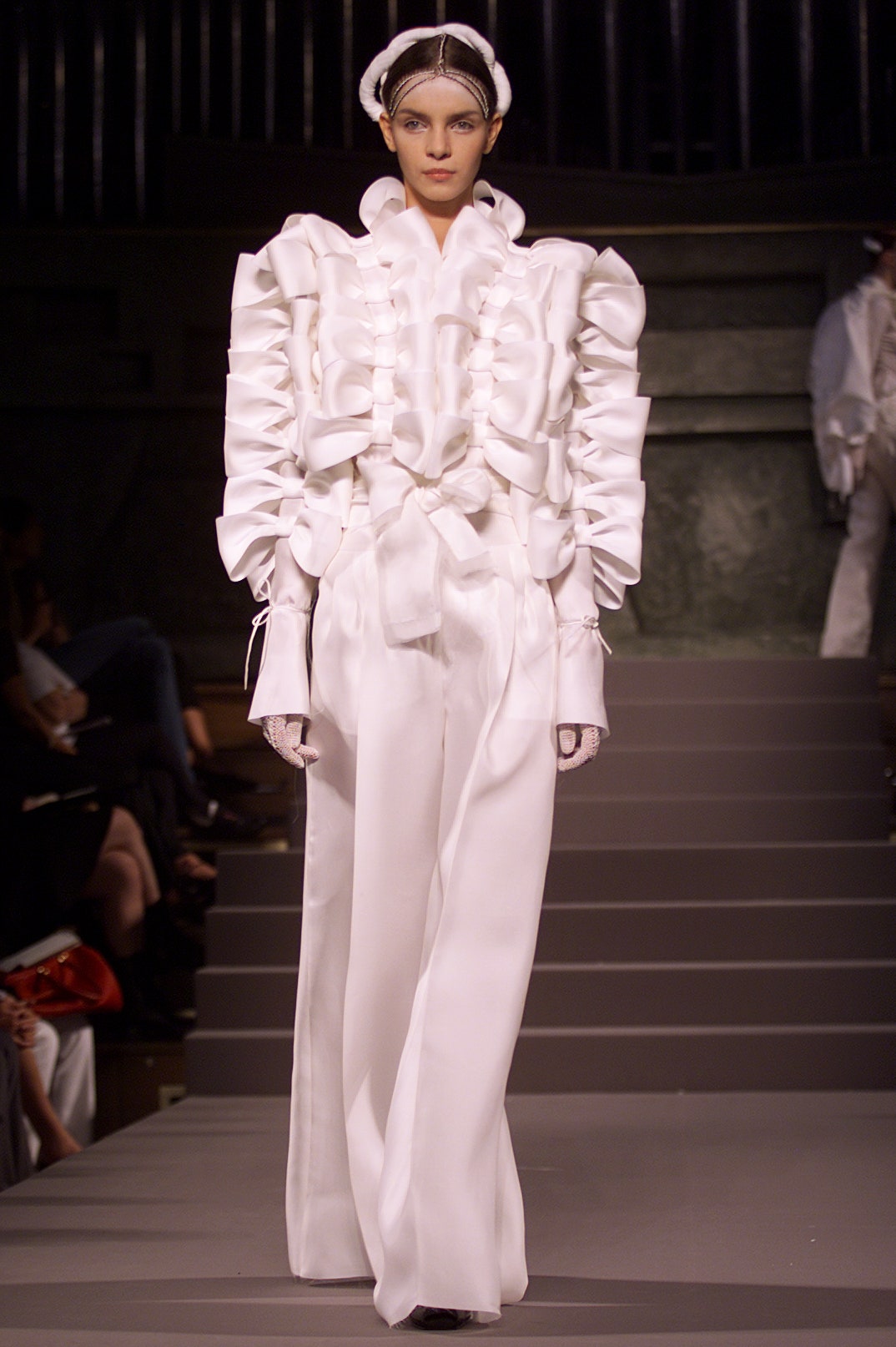 Viktor & Rolf S/S 02 Look 31