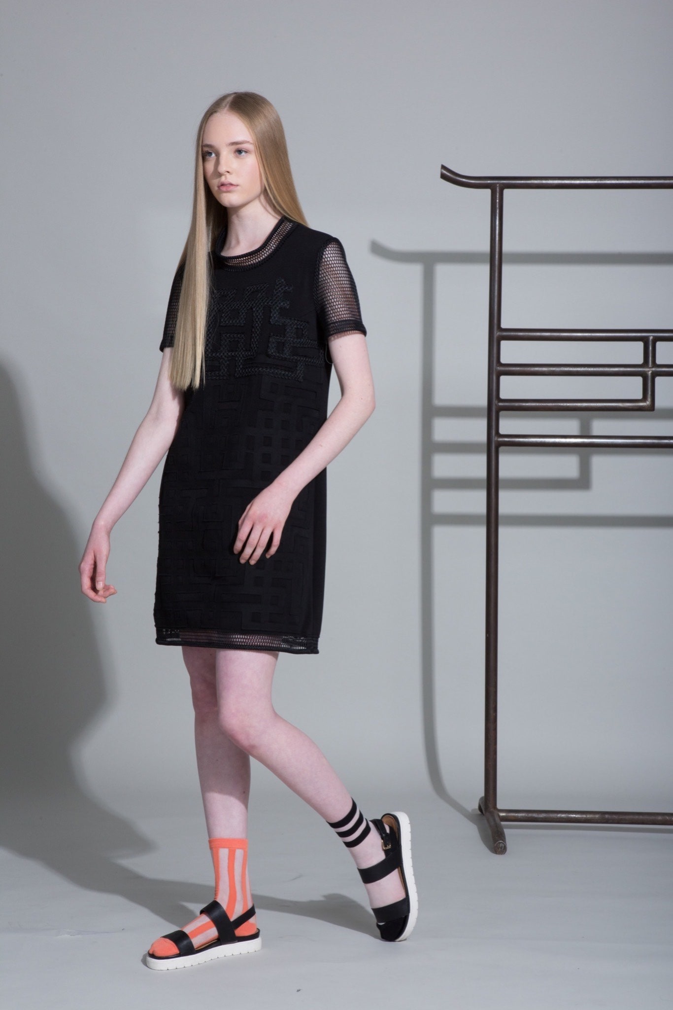 Vivienne Tam Resort 16 Look 2