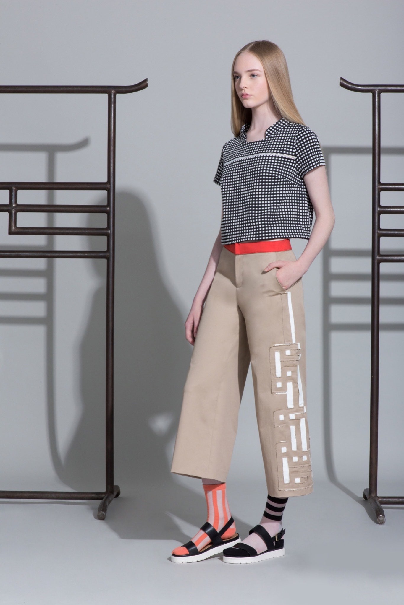 Vivienne Tam Resort 16 Look 4