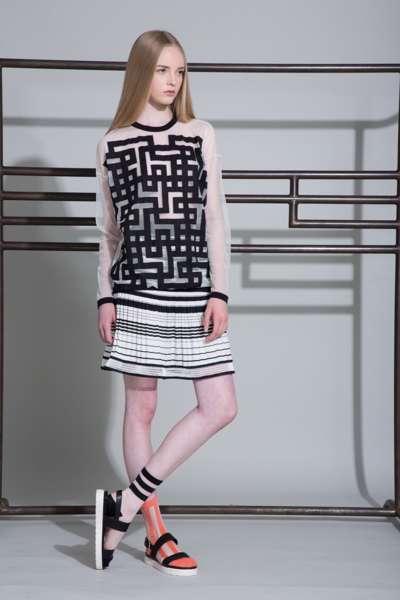 Vivienne Tam Resort 16 Look 7