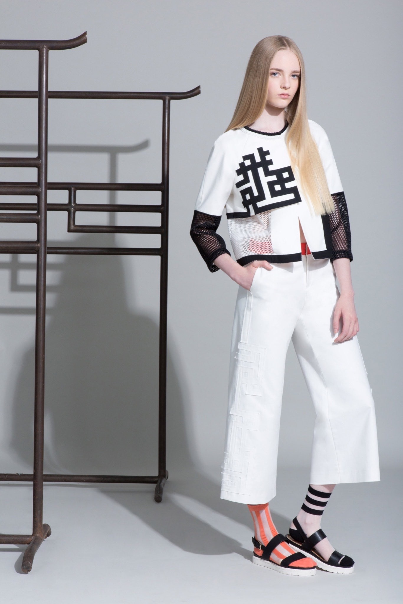 Vivienne Tam Resort 16 Look 14
