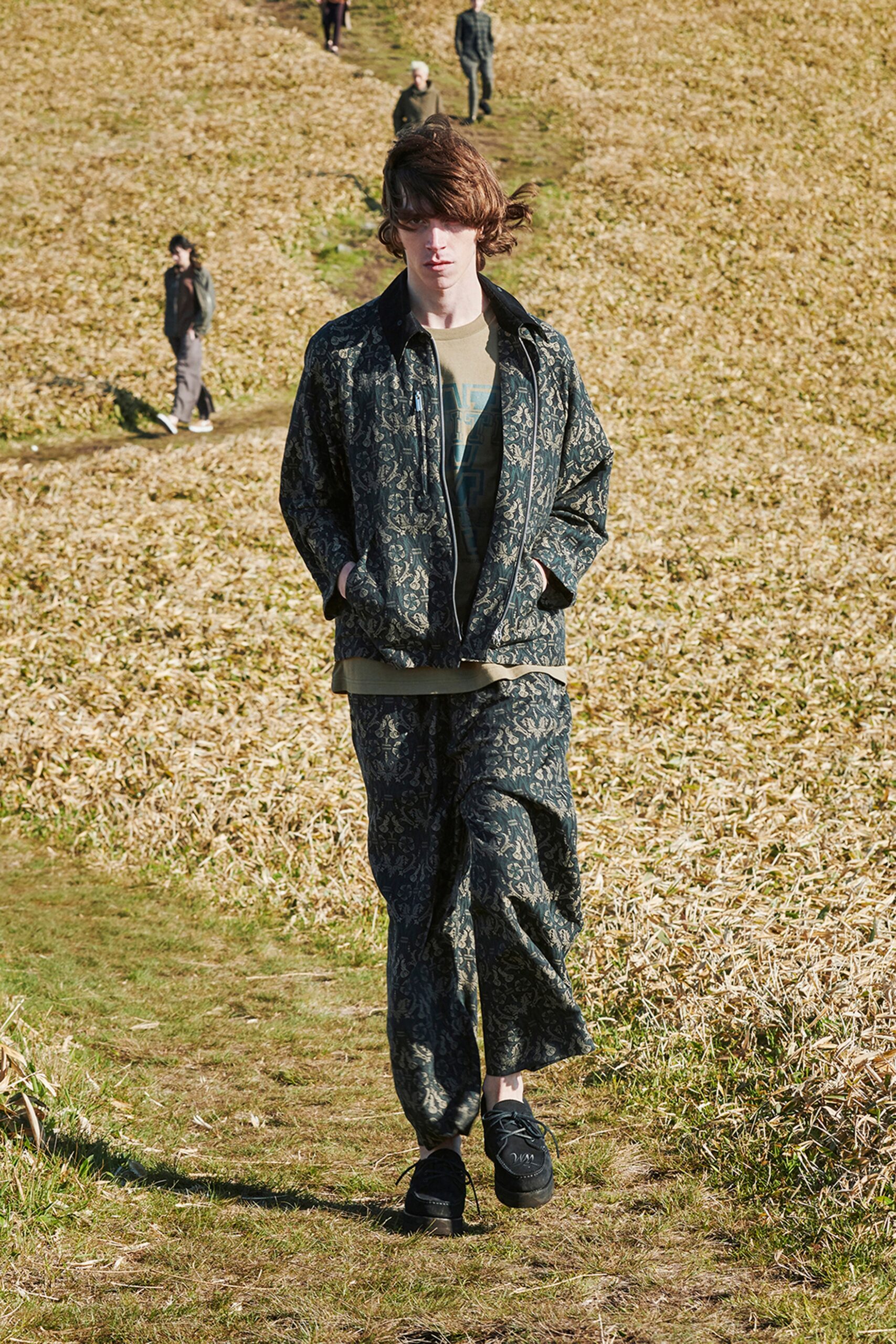 White Mountaineering S/S 22 Menswear Look 1
