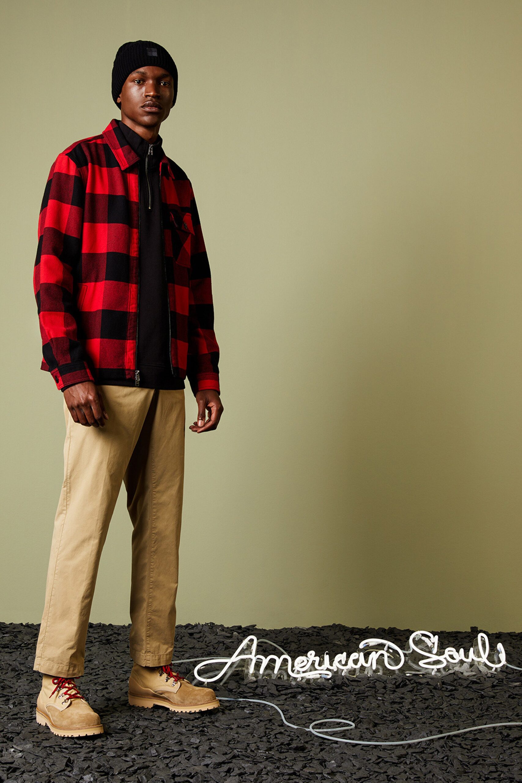 Woolrich S/S 20 Menswear Look 1